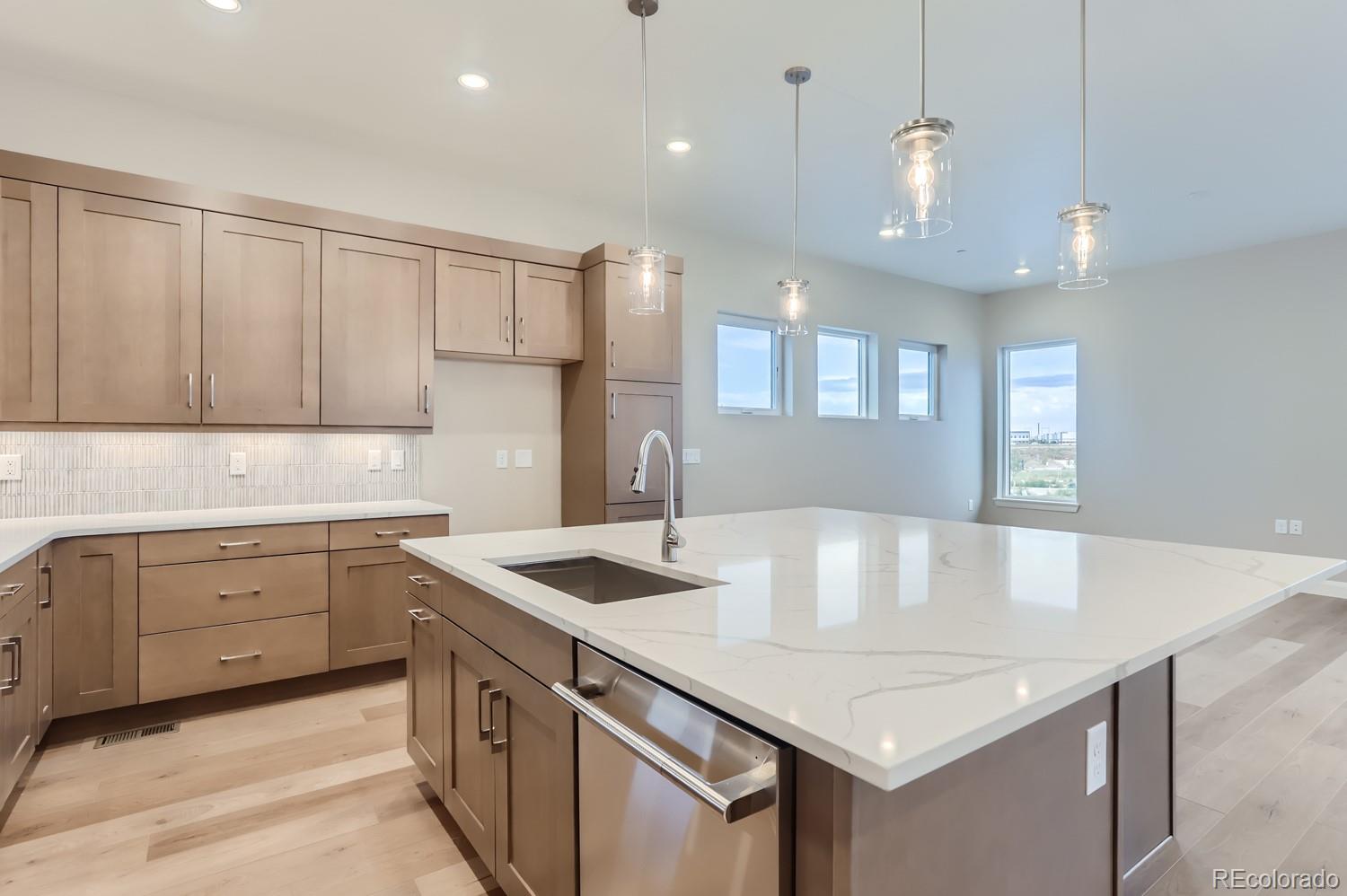 MLS Image #16 for 1765  peak loop,broomfield, Colorado