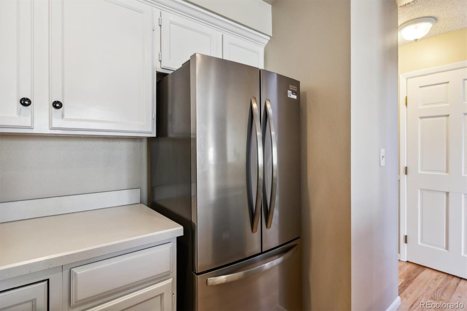 MLS Image #14 for 2901 w long drive,littleton, Colorado