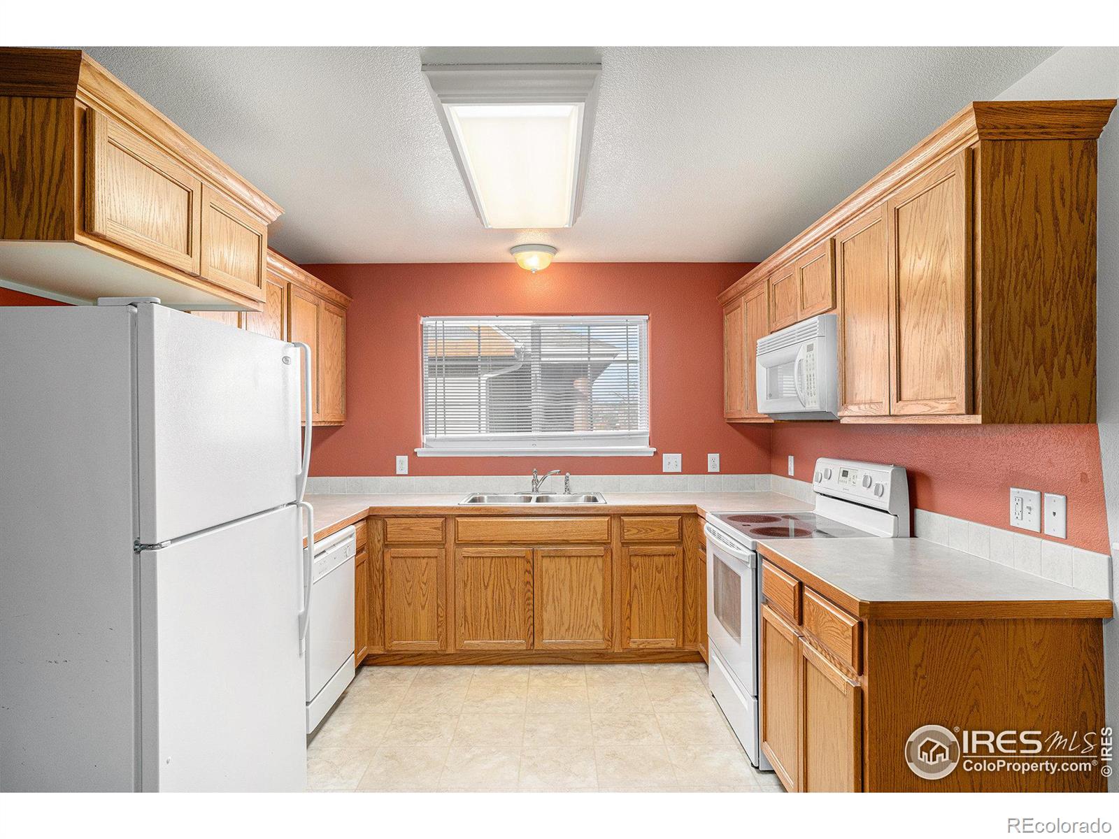 MLS Image #5 for 124  beacon way,windsor, Colorado