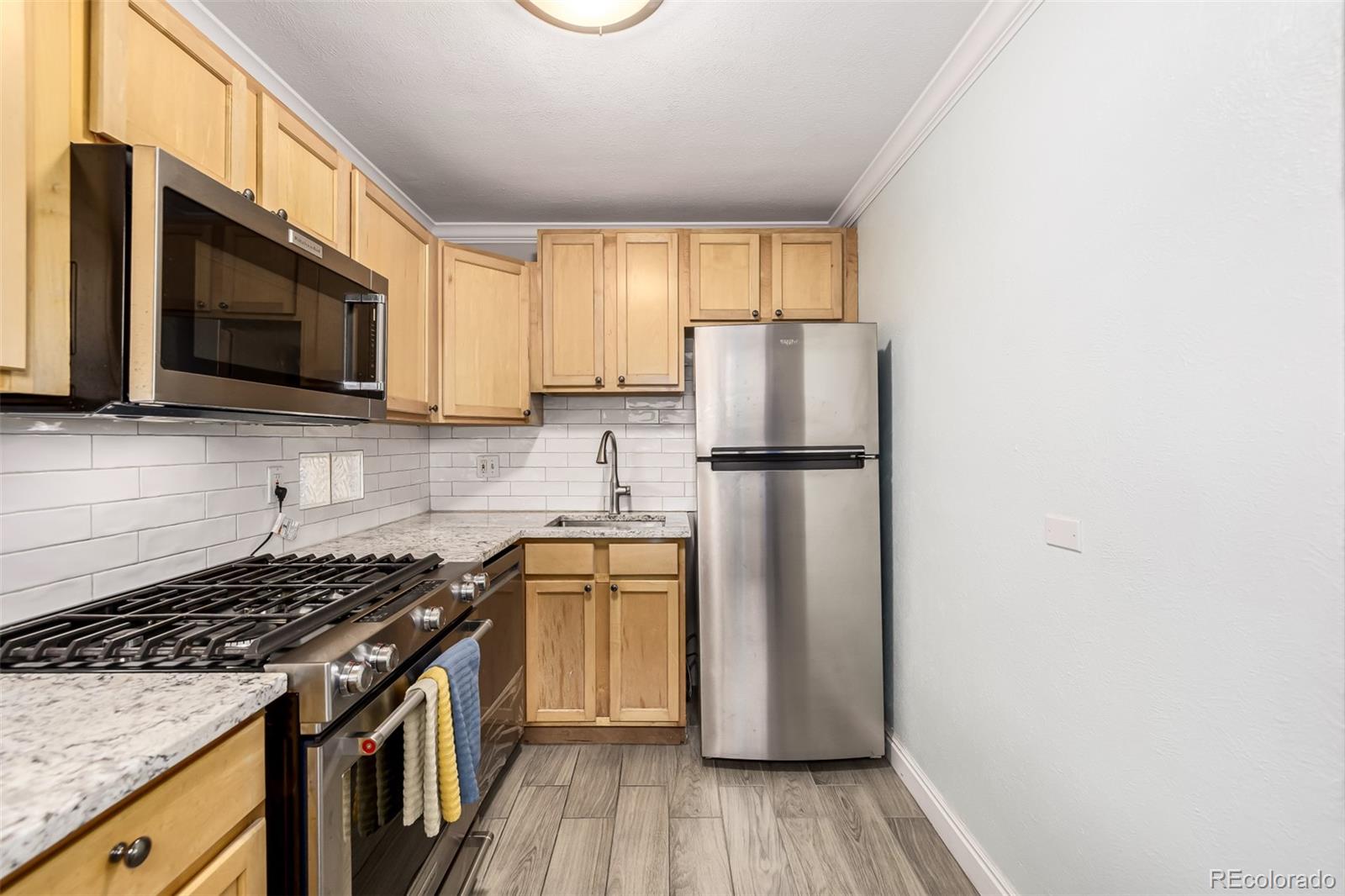 MLS Image #13 for 725 e bayaud avenue,denver, Colorado