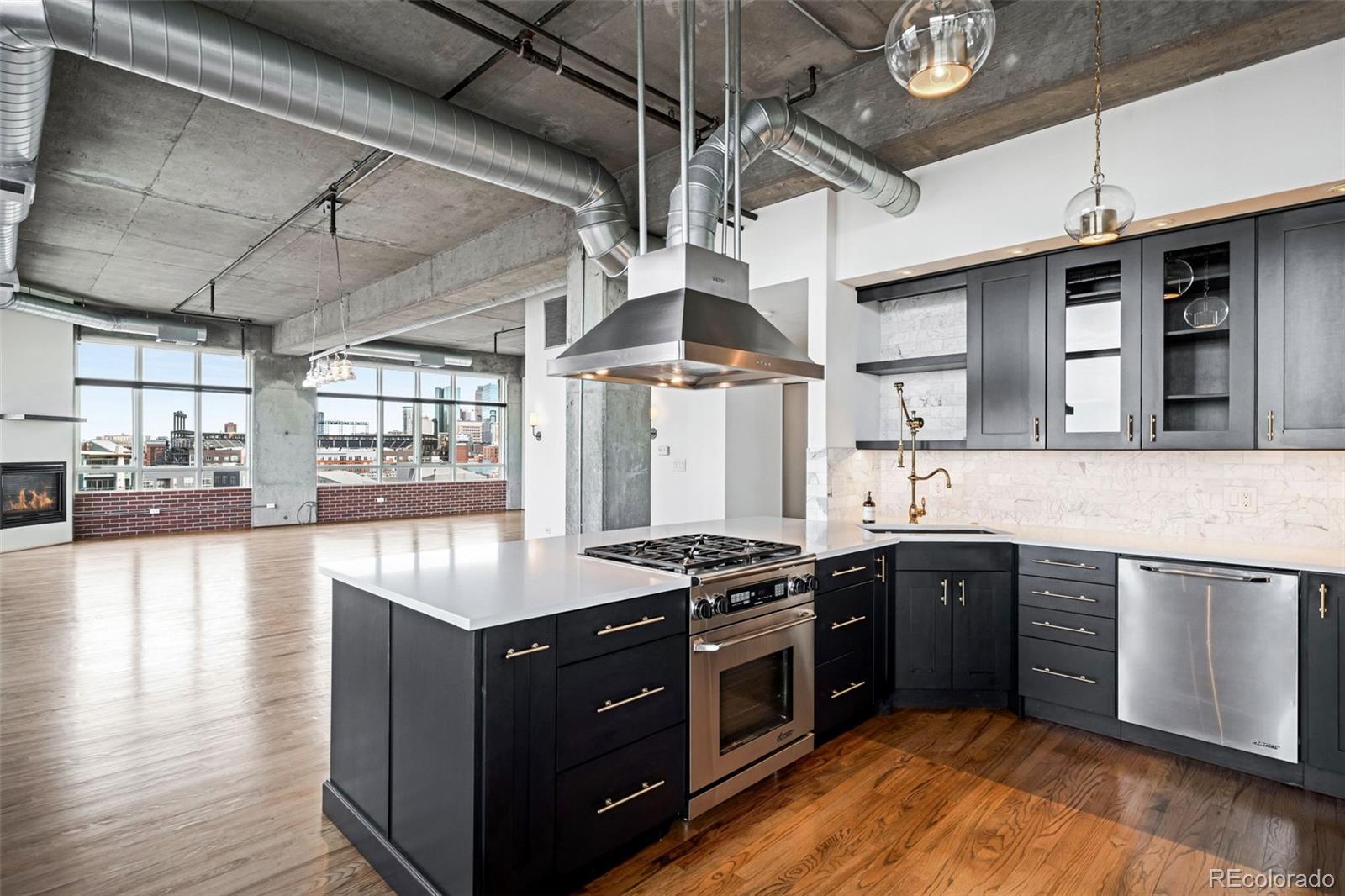 MLS Image #2 for 2000  little raven street 703,denver, Colorado