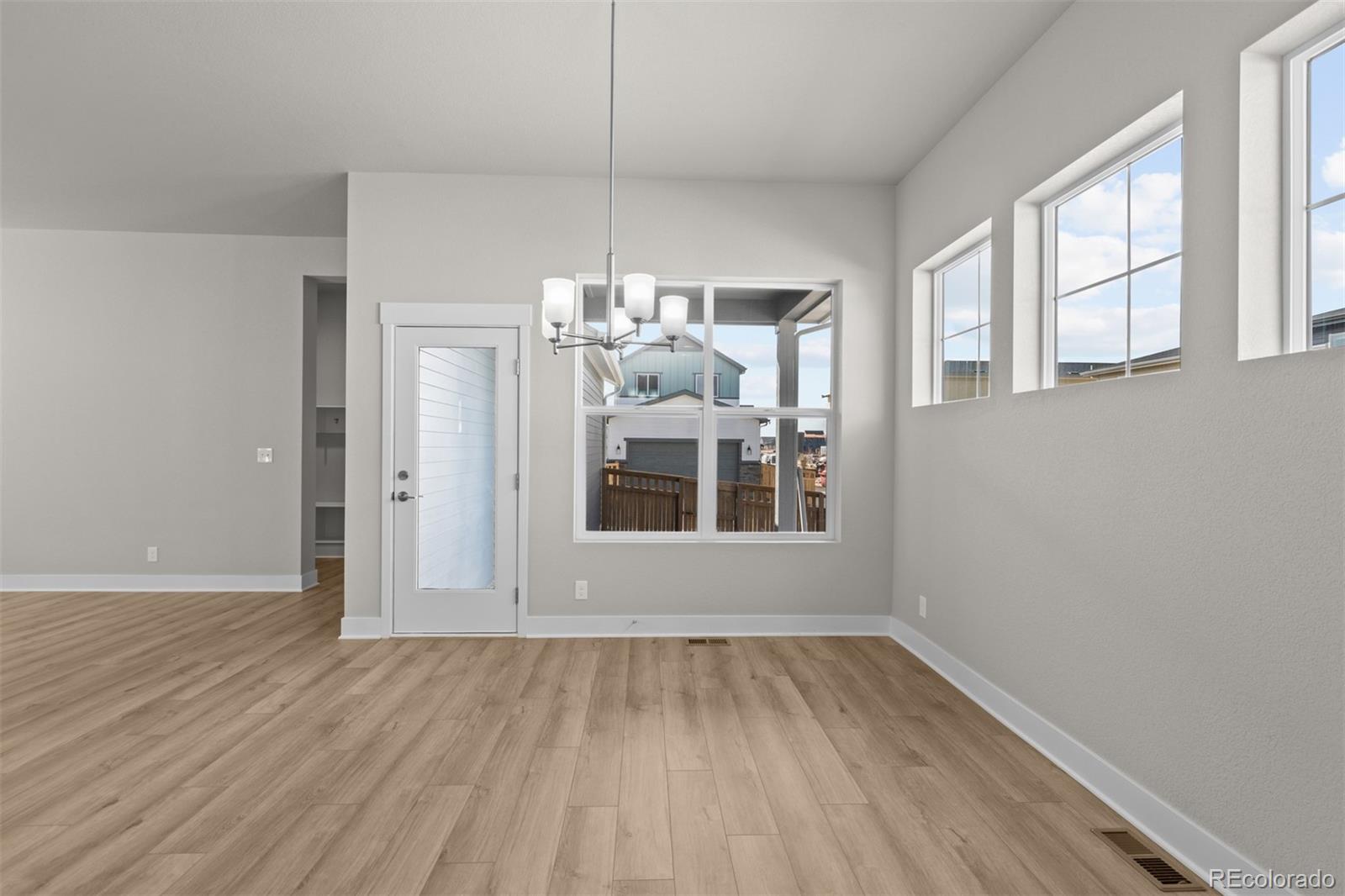 MLS Image #17 for 21202 e 63rd drive,aurora, Colorado
