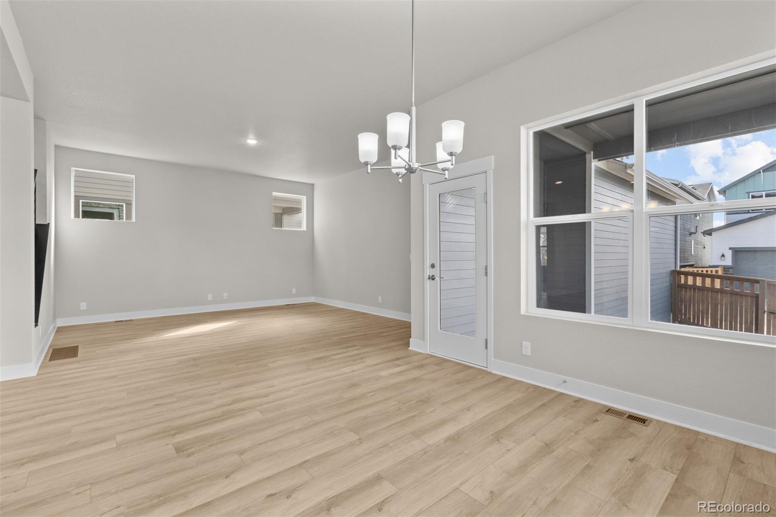 MLS Image #18 for 21202 e 63rd drive,aurora, Colorado