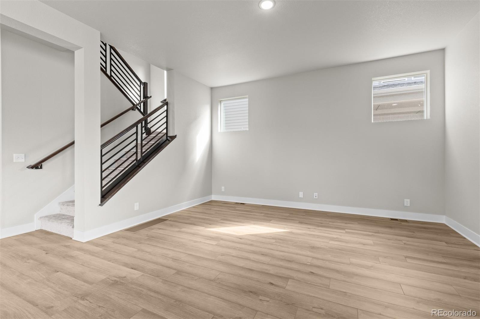 MLS Image #19 for 21202 e 63rd drive,aurora, Colorado