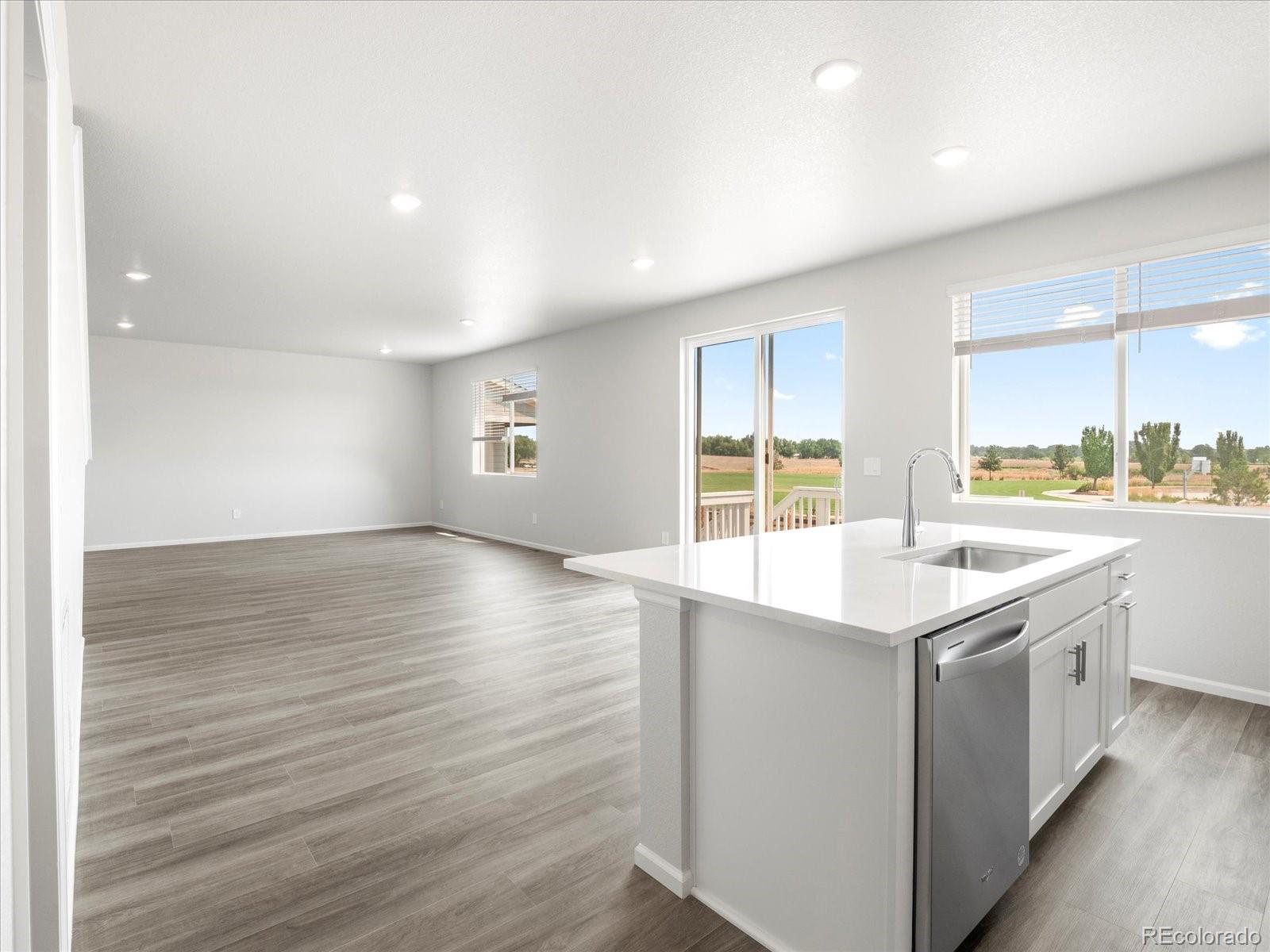 MLS Image #16 for 1669  colorado river drive,windsor, Colorado