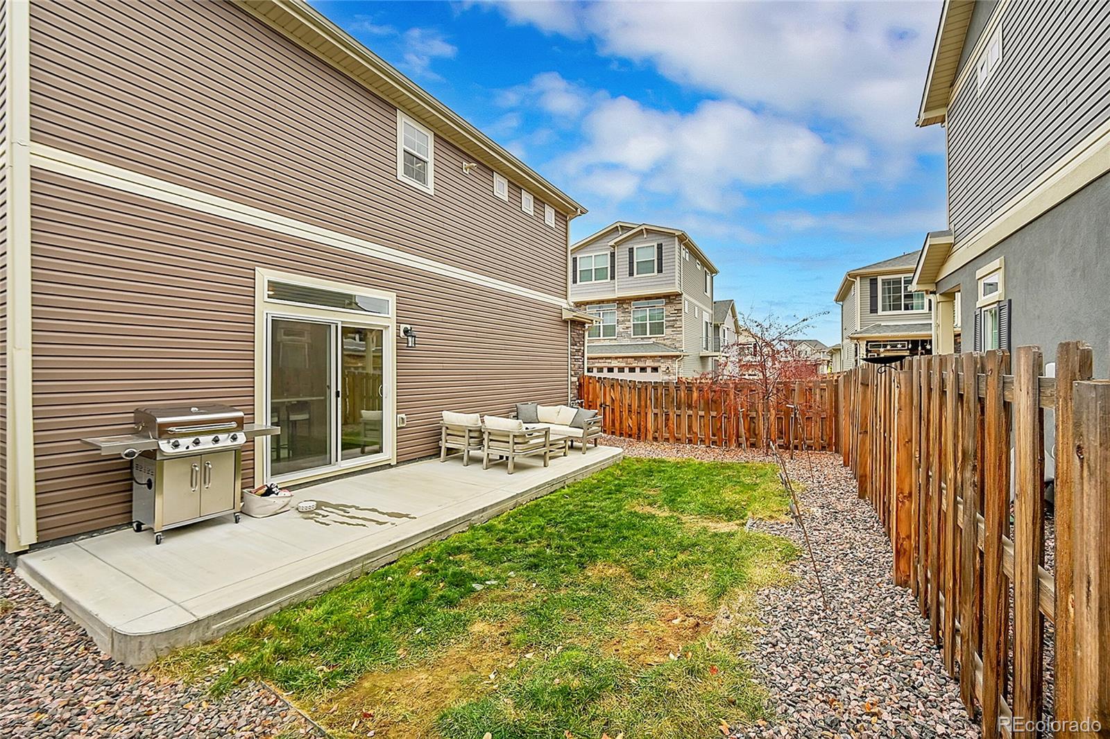 MLS Image #26 for 210 s old hammer court,aurora, Colorado