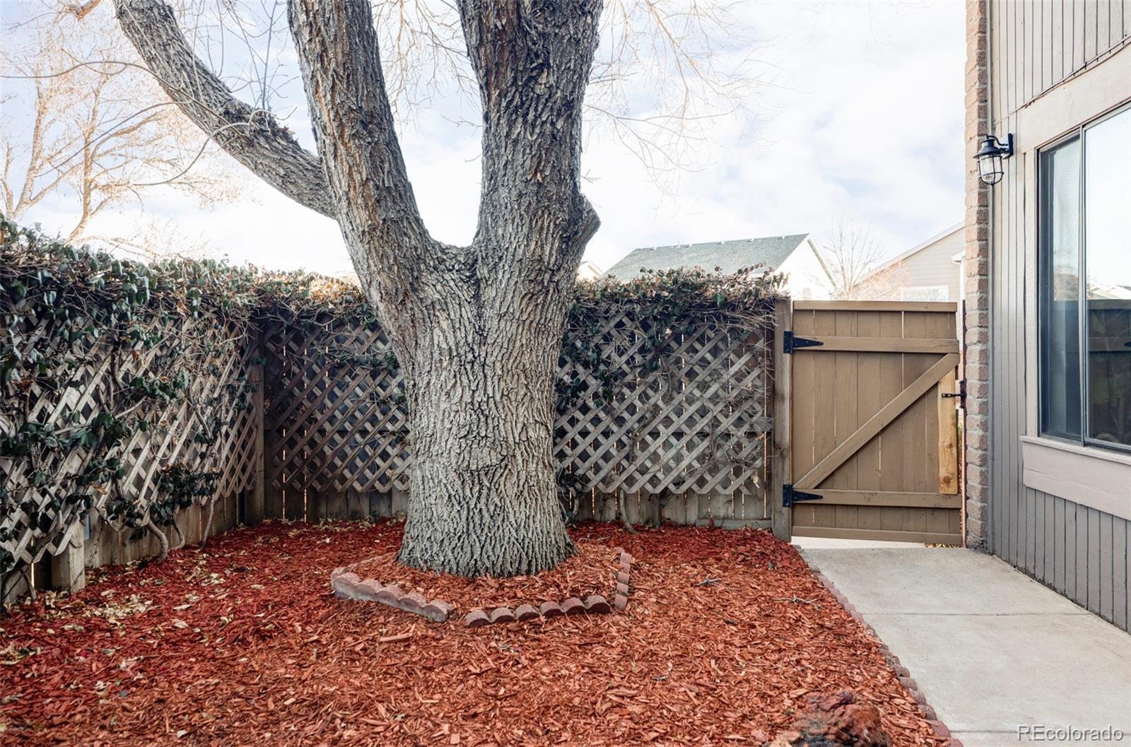 MLS Image #20 for 1253 s yosemite way 94,denver, Colorado