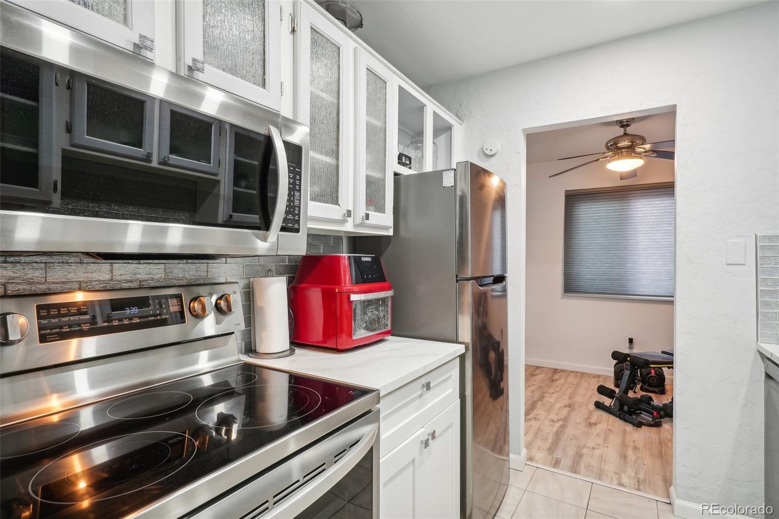 MLS Image #15 for 7995 e mississippi avenue,denver, Colorado