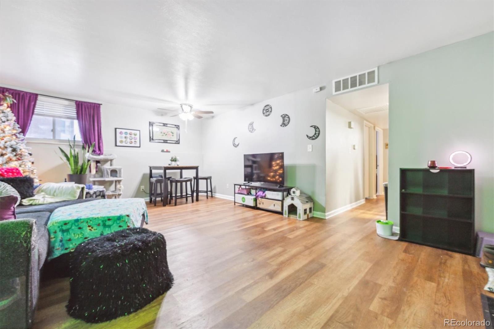 MLS Image #5 for 3623 s sheridan boulevard t6,denver, Colorado