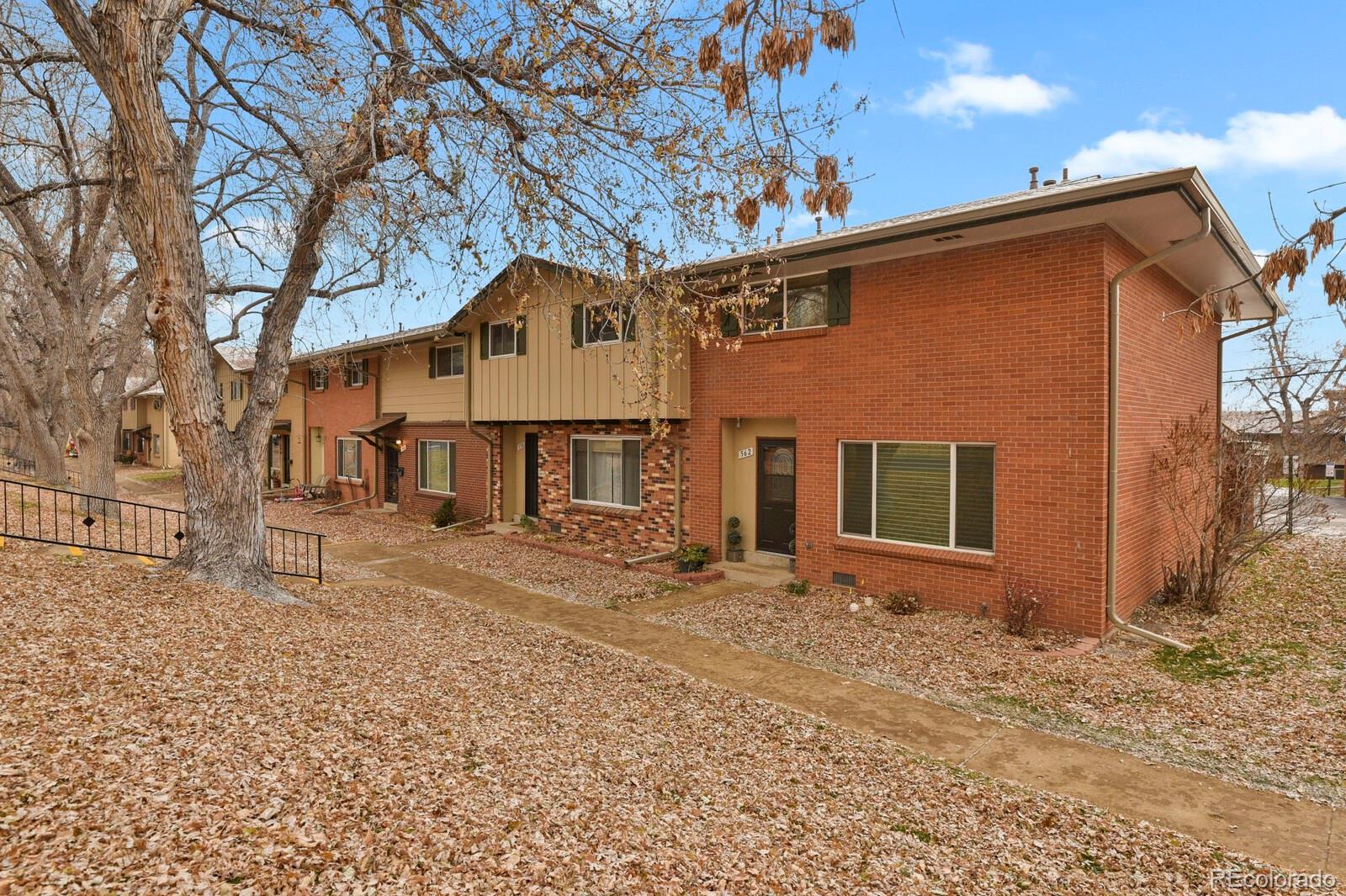 MLS Image #0 for 562 s xenon court,lakewood, Colorado