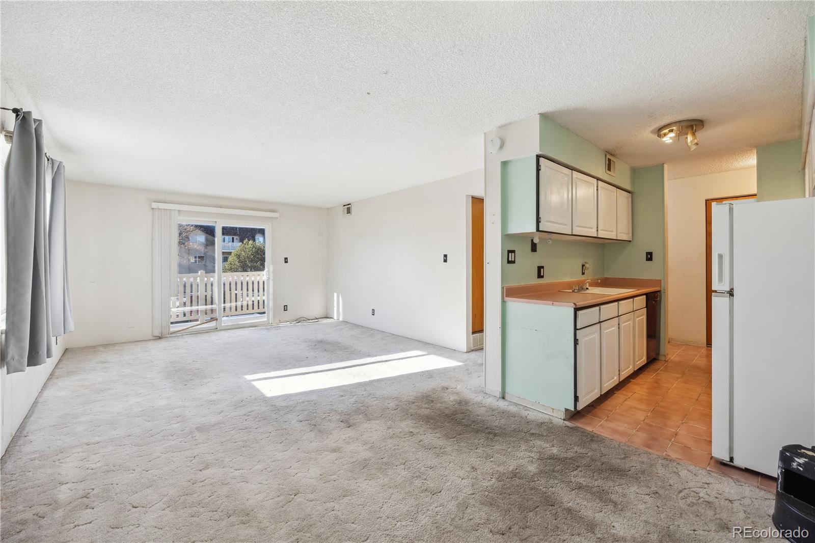 MLS Image #4 for 7455 e quincy avenue,denver, Colorado