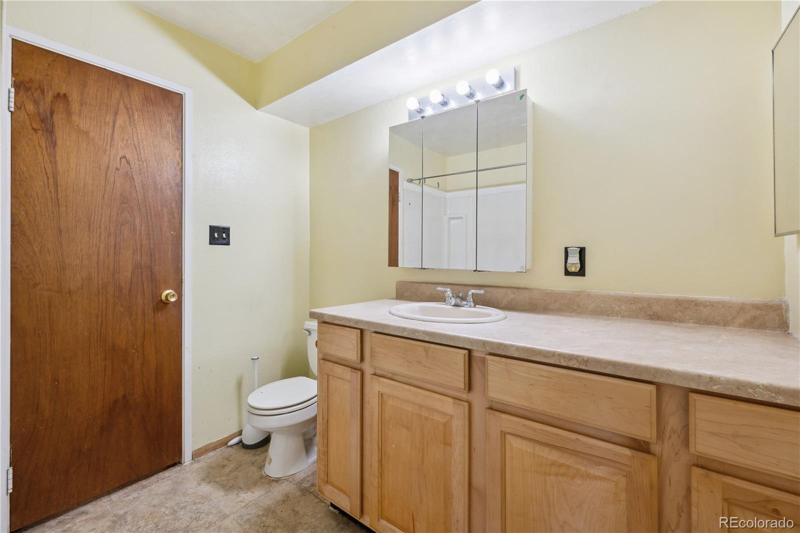 MLS Image #8 for 7455 e quincy avenue,denver, Colorado