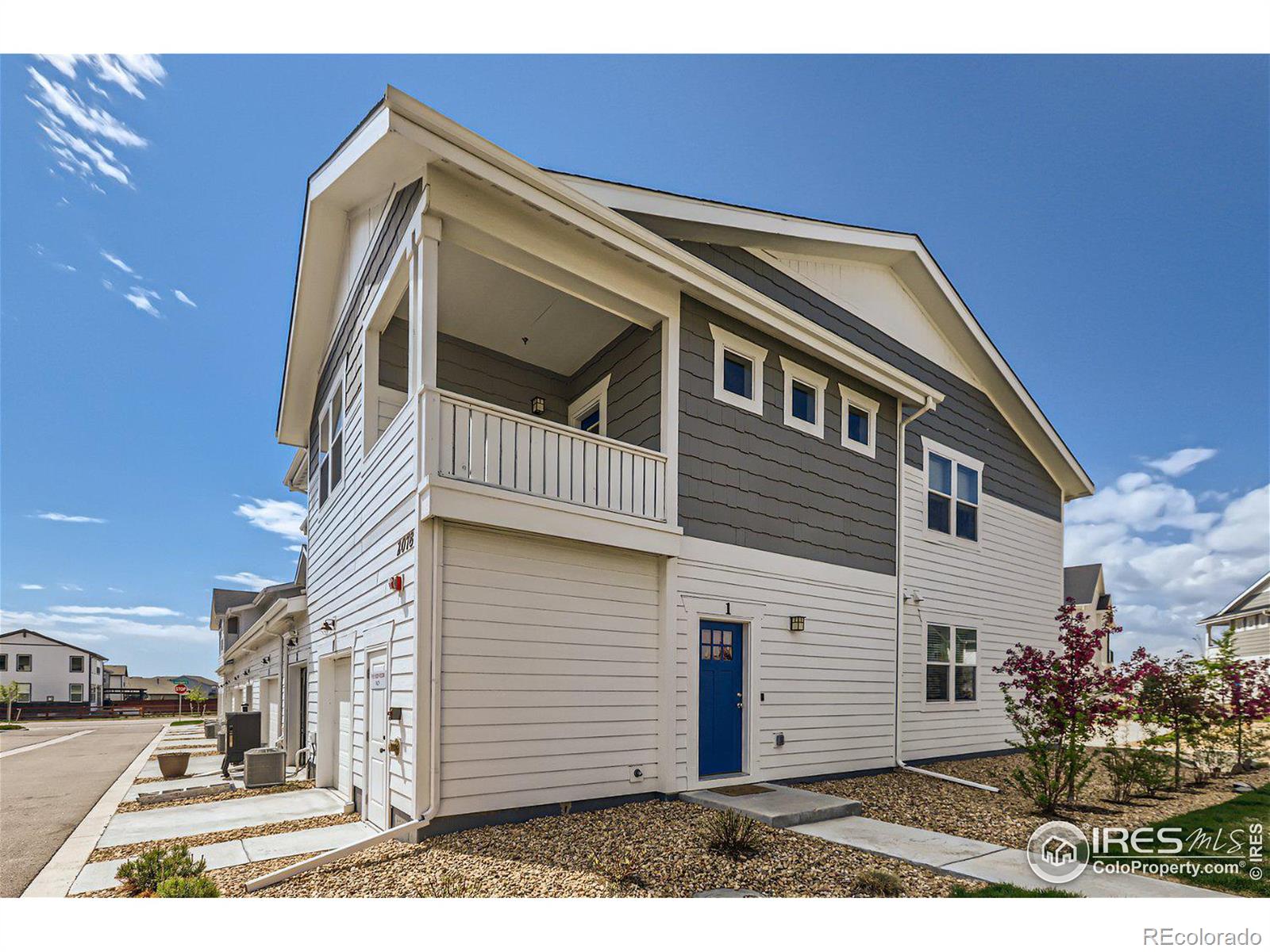 MLS Image #3 for 2078  autumn moon drive,windsor, Colorado