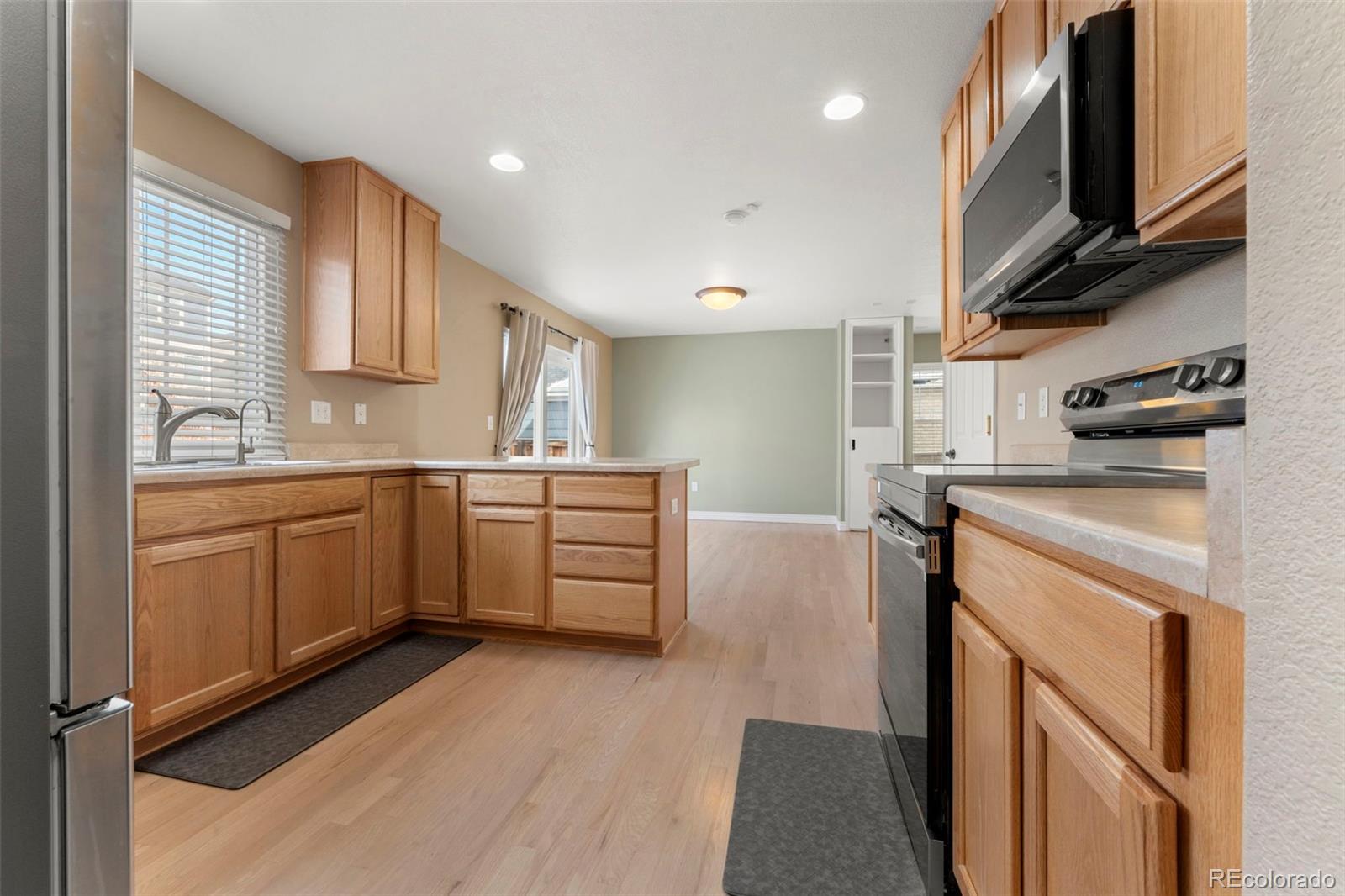 MLS Image #13 for 4761 s flat rock court,aurora, Colorado