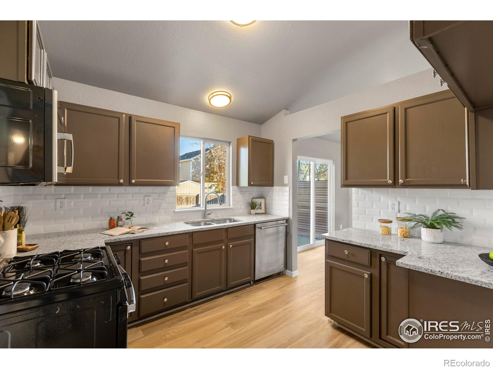 MLS Image #8 for 3184  52nd avenue,greeley, Colorado