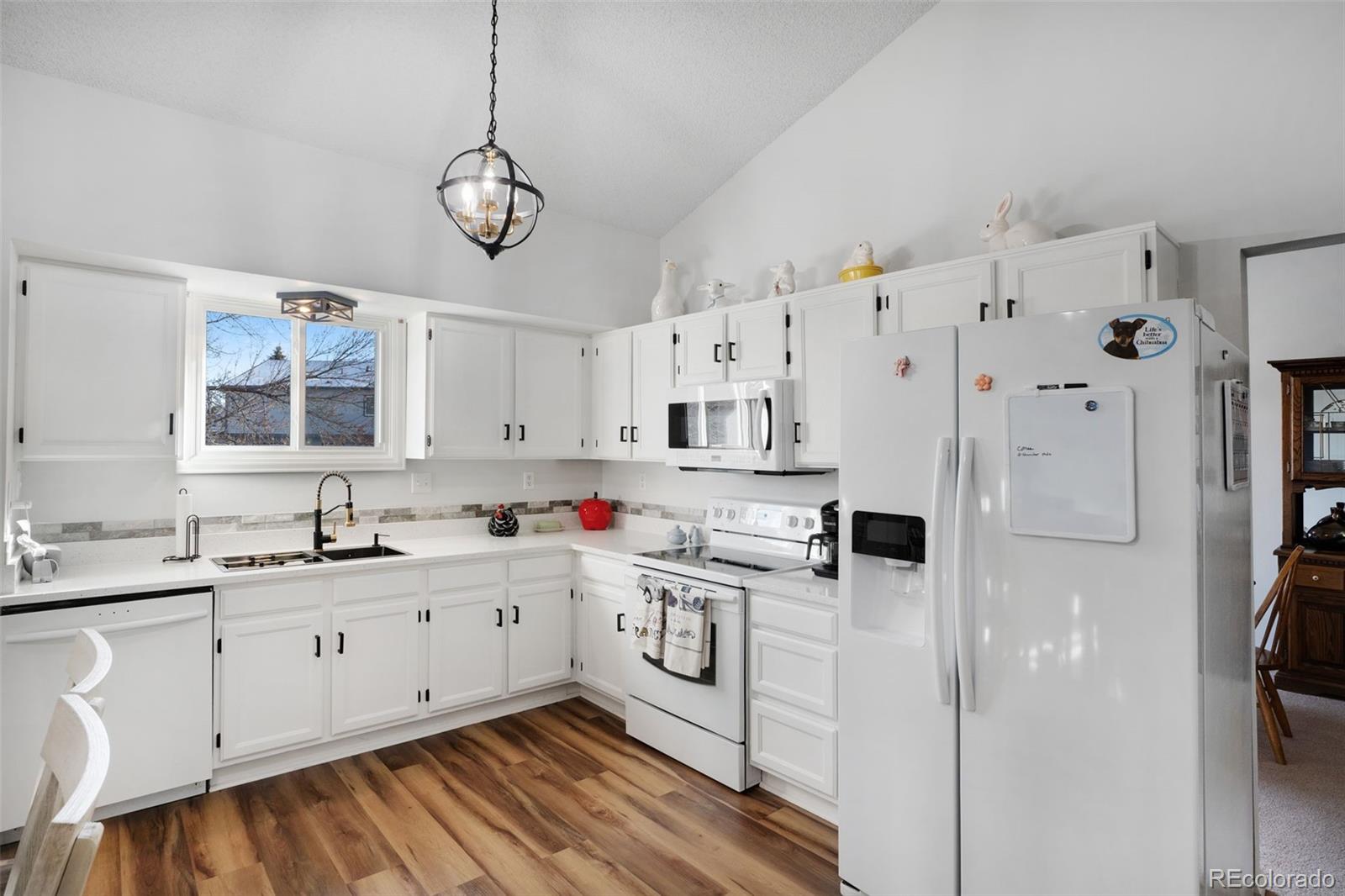 MLS Image #6 for 5270 s yampa court,centennial, Colorado