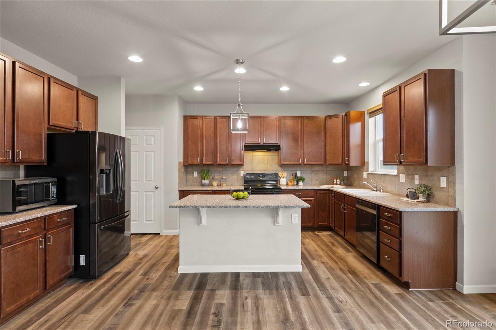 MLS Image #9 for 863  laramie lane,erie, Colorado