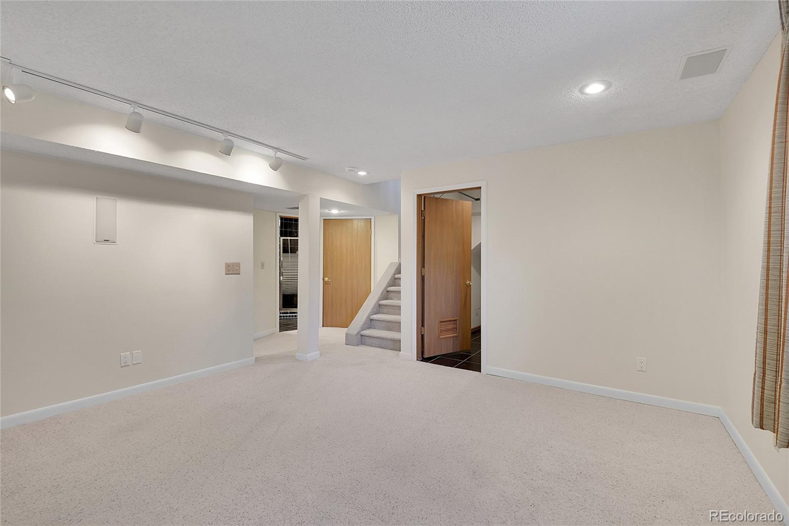 MLS Image #29 for 10475 w 82nd place,arvada, Colorado