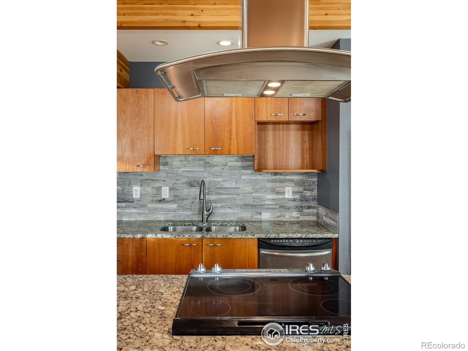 MLS Image #10 for 801  confidence drive,longmont, Colorado