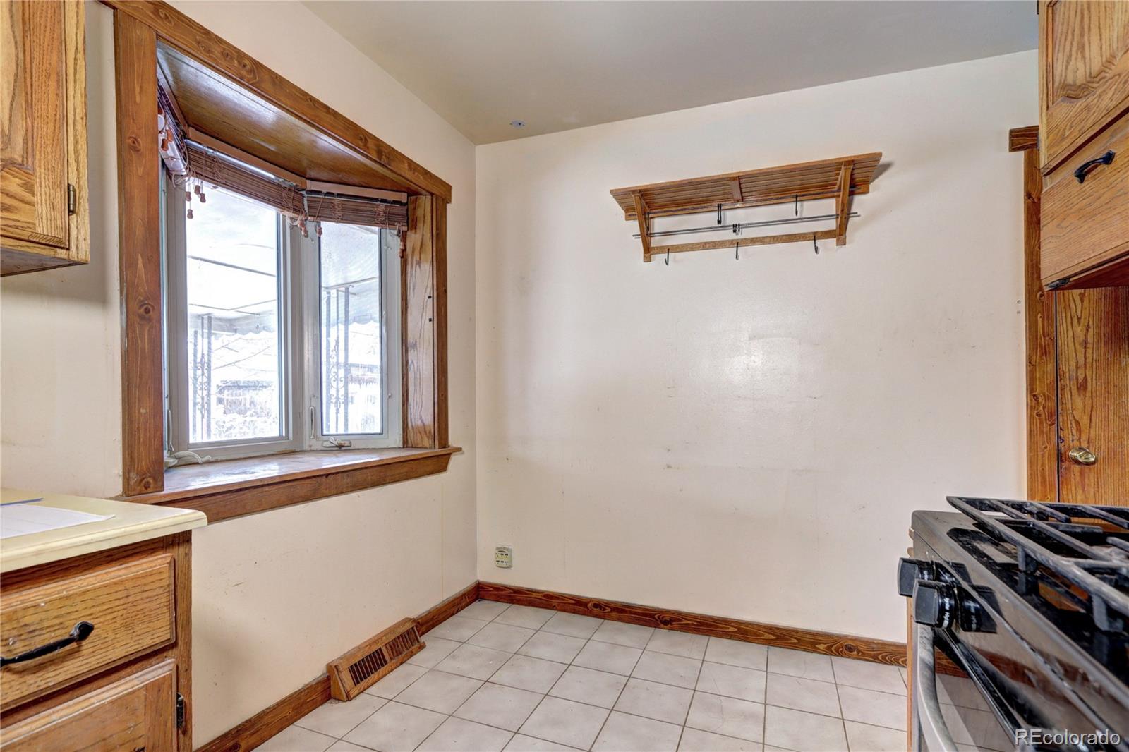 MLS Image #11 for 8631  faraday street,denver, Colorado