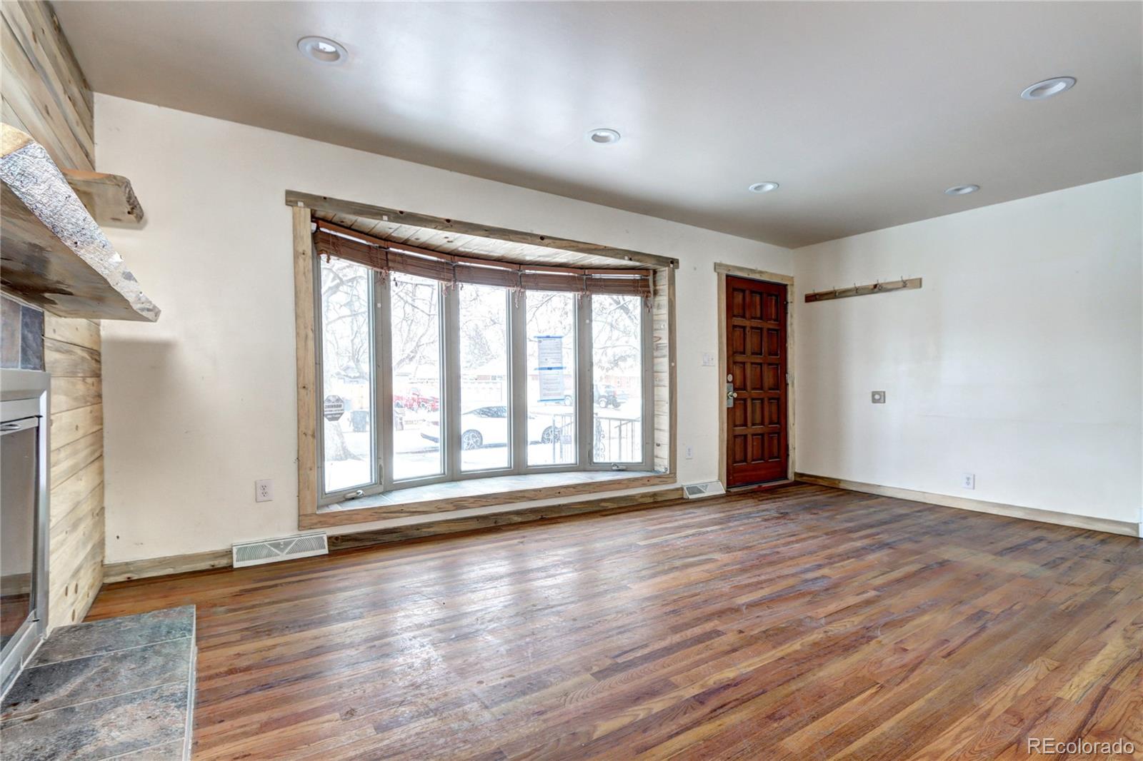 MLS Image #5 for 8631  faraday street,denver, Colorado