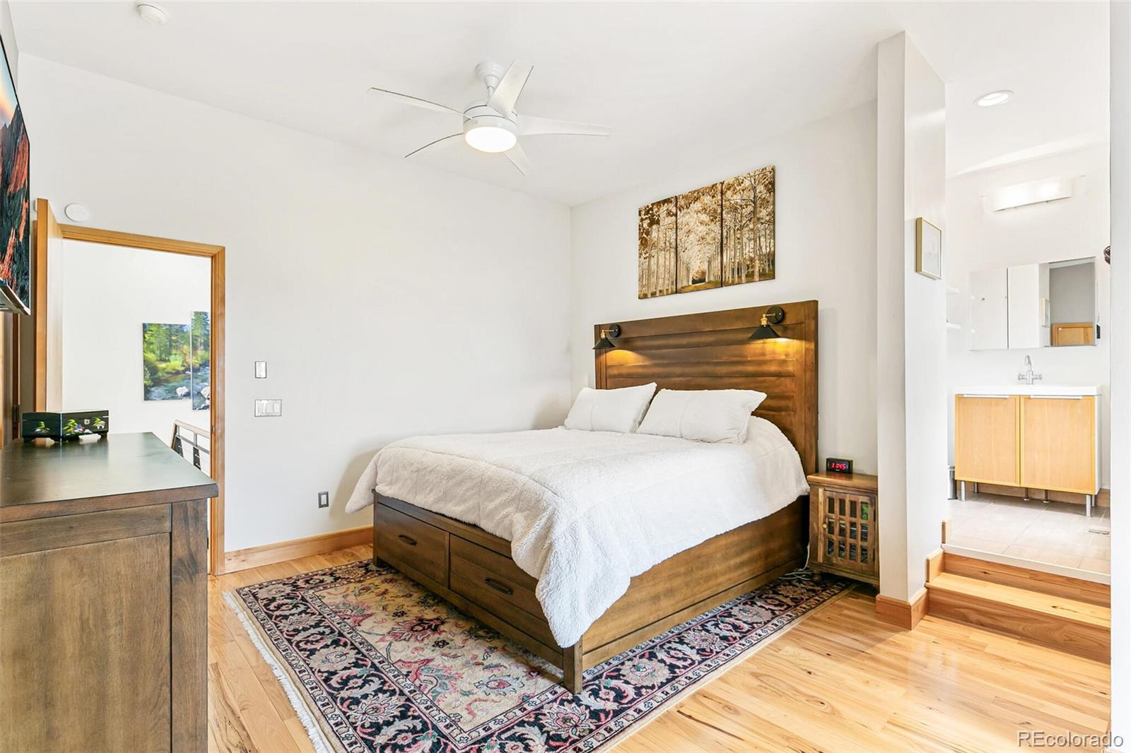 MLS Image #13 for 2937  champa street a,denver, Colorado