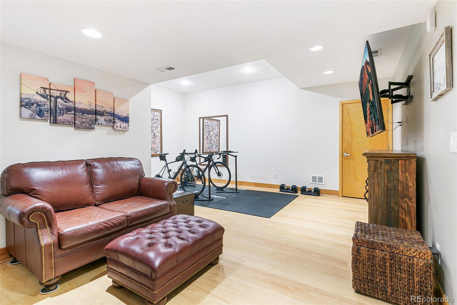 MLS Image #20 for 2937  champa street a,denver, Colorado