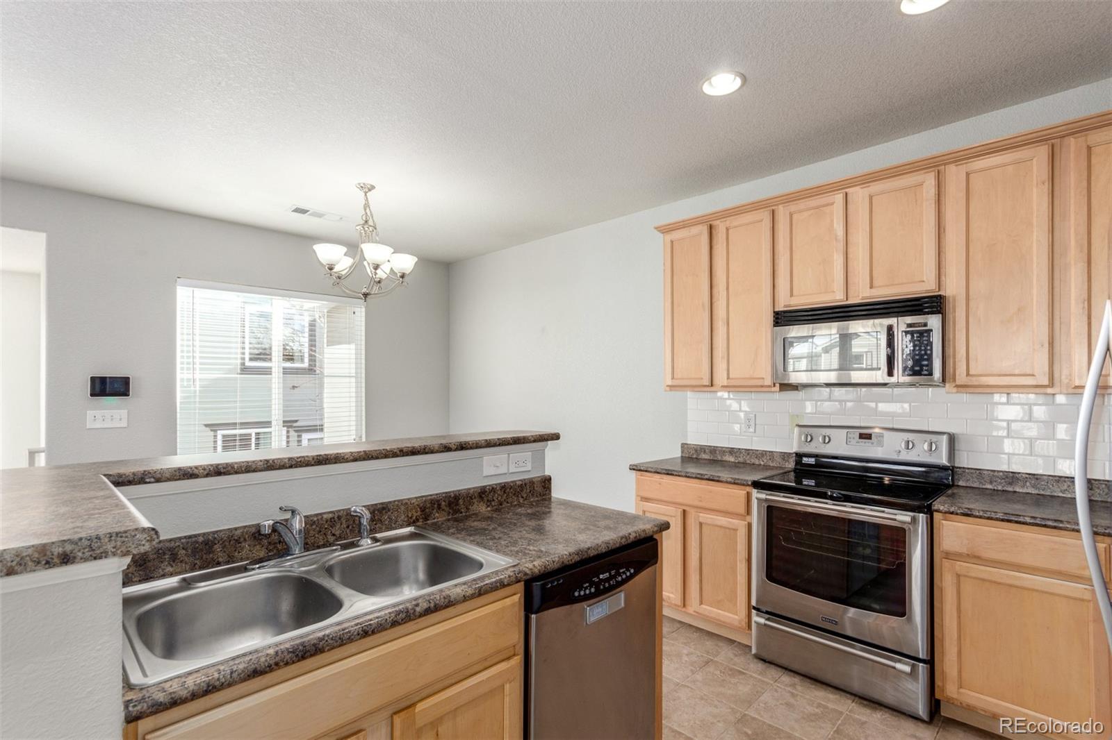 MLS Image #14 for 13043  grant circle,thornton, Colorado