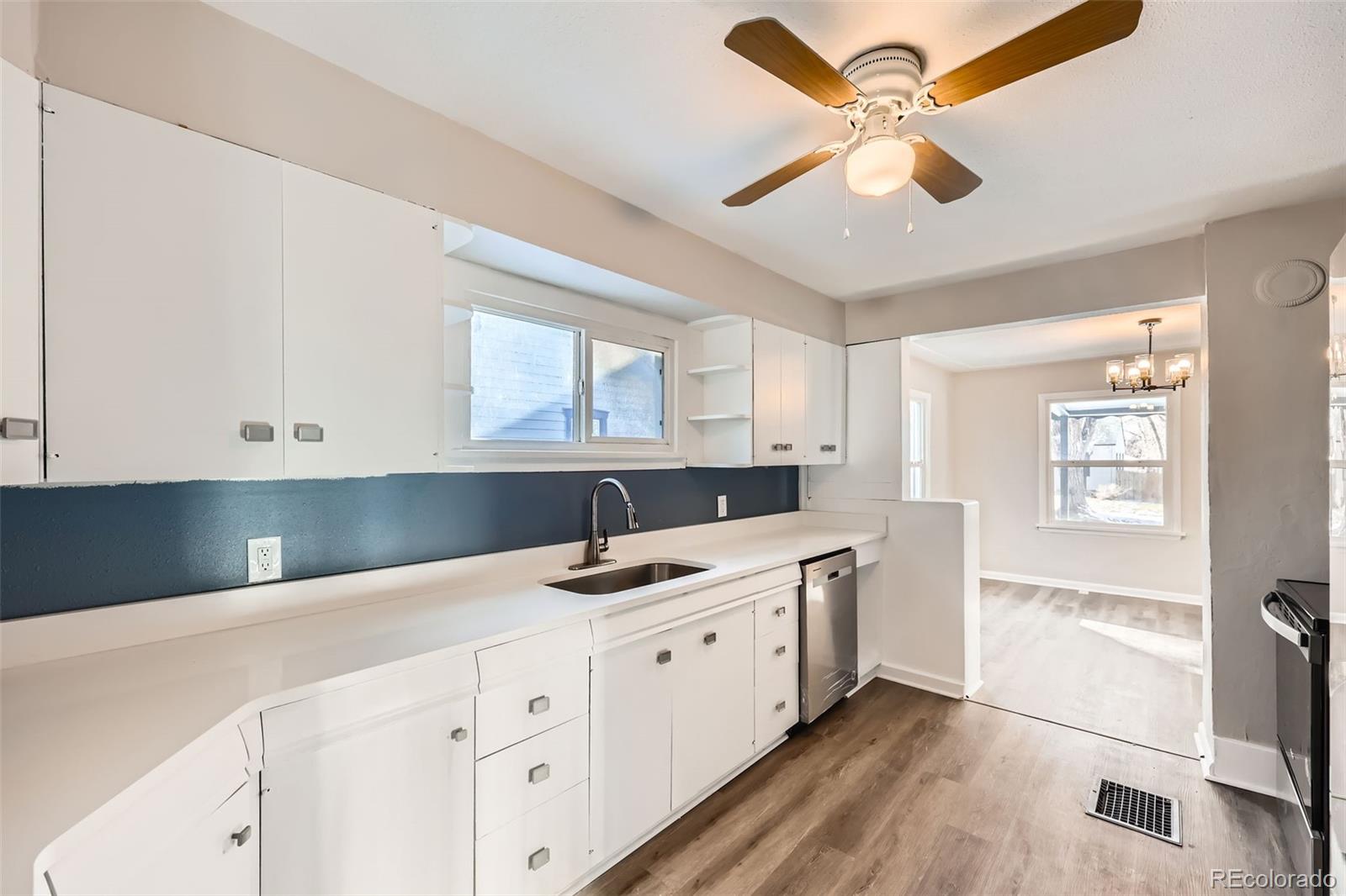 MLS Image #15 for 2360 s franklin street,denver, Colorado