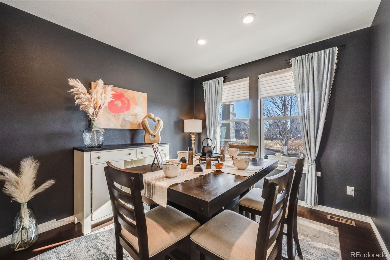 MLS Image #8 for 7899 s country club parkway,aurora, Colorado