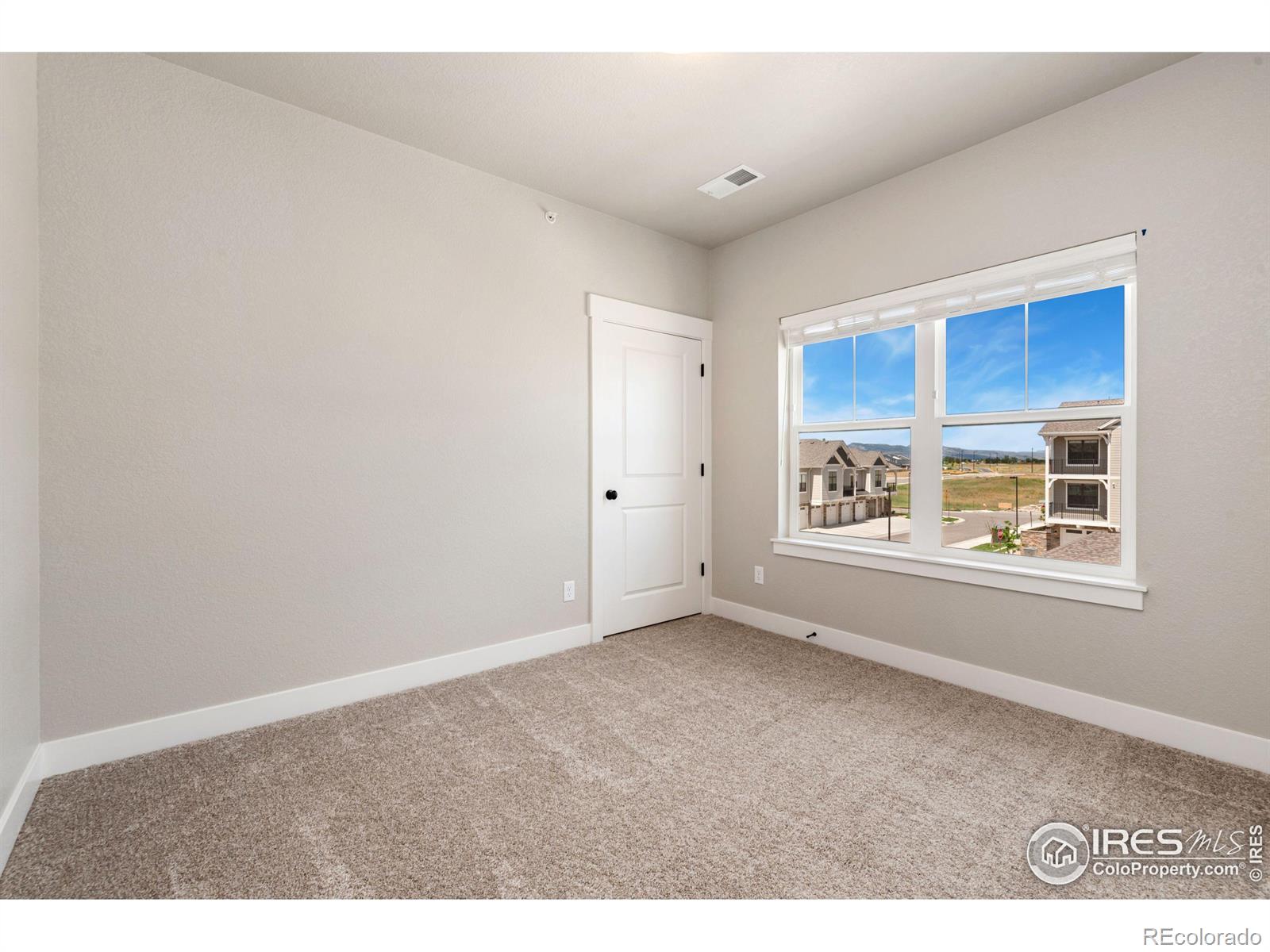 MLS Image #5 for 265  high point drive,longmont, Colorado