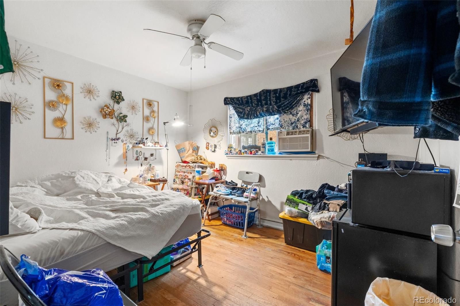 MLS Image #12 for 2229 s bannock street,denver, Colorado