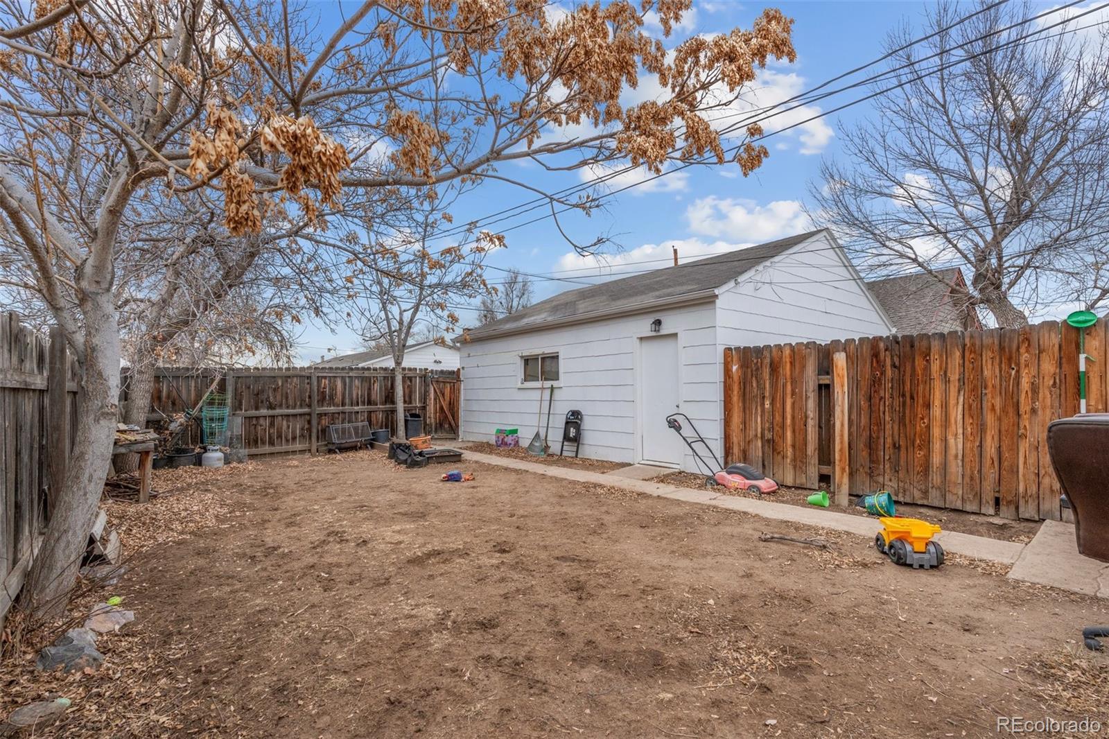 MLS Image #17 for 2229 s bannock street,denver, Colorado