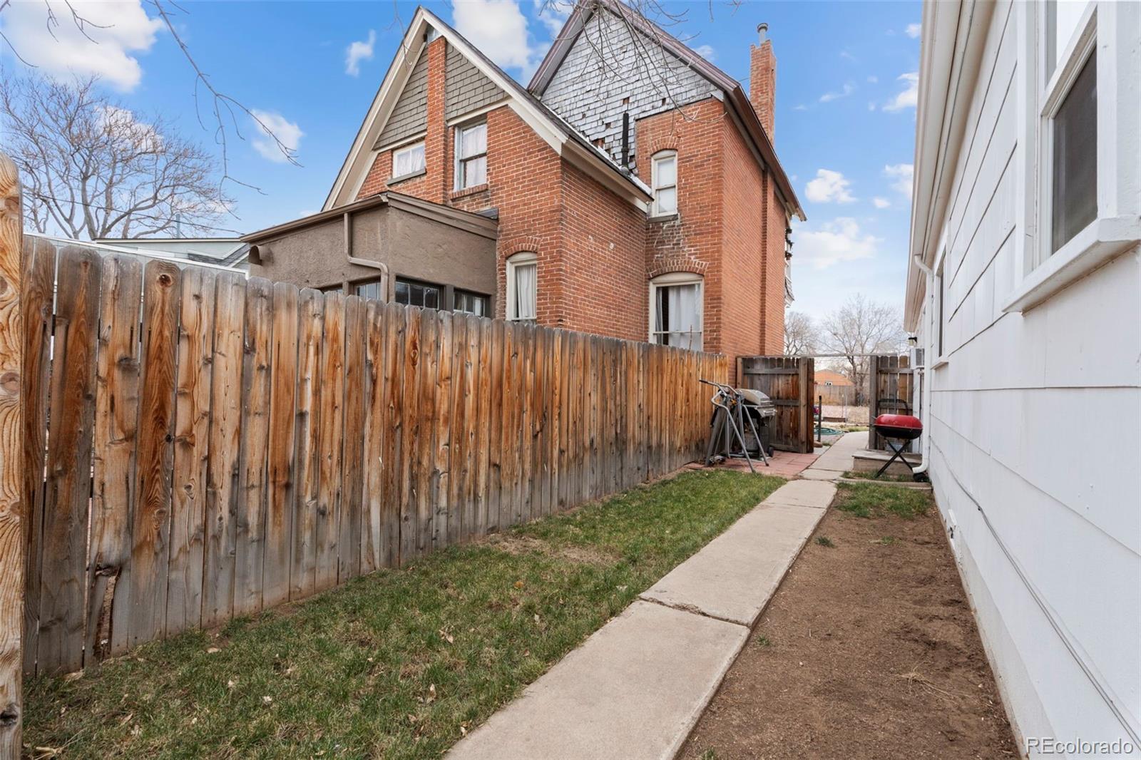 MLS Image #21 for 2229 s bannock street,denver, Colorado