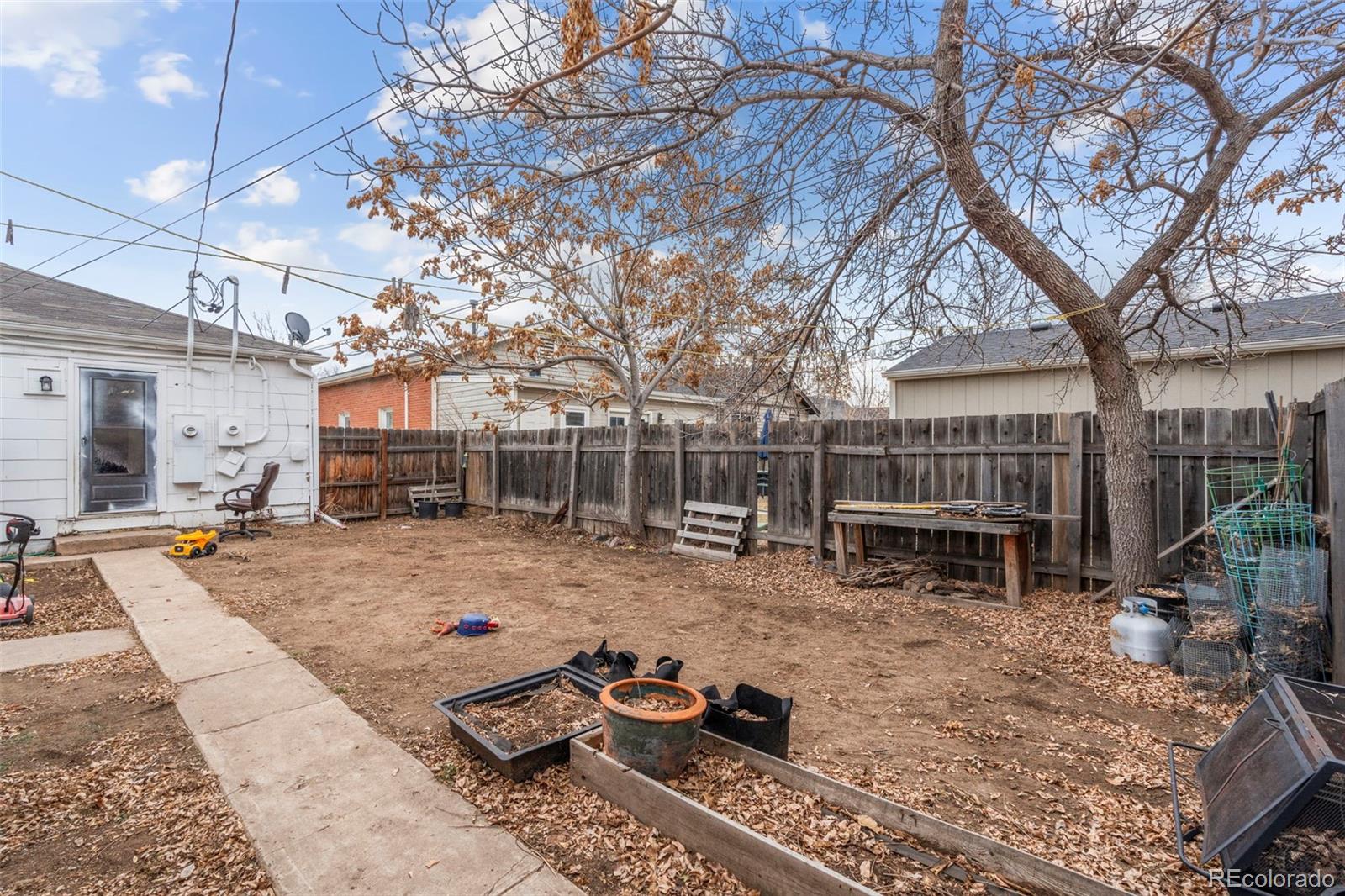 MLS Image #39 for 2229 s bannock street,denver, Colorado