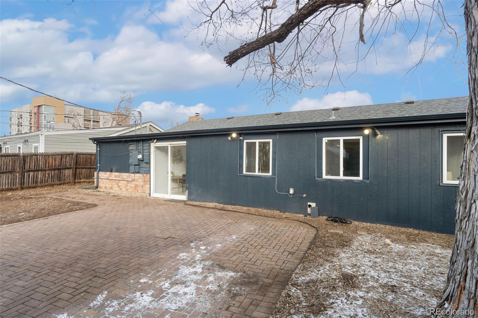 MLS Image #27 for 2749 s glencoe street,denver, Colorado