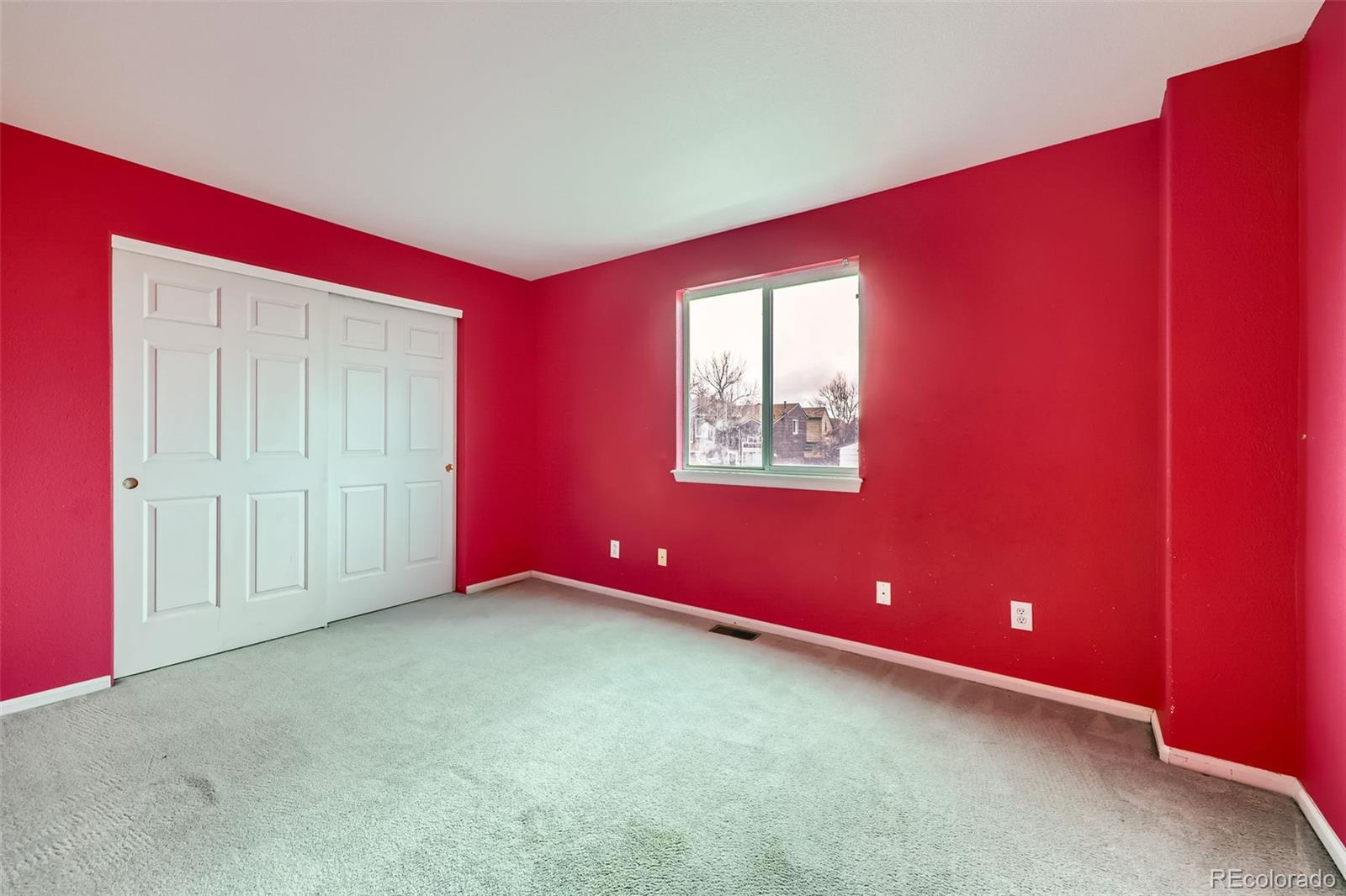 MLS Image #18 for 19372 e 41st avenue,denver, Colorado