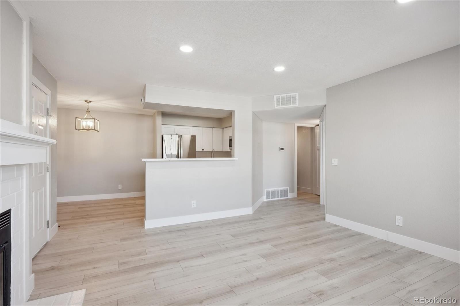 MLS Image #6 for 2676 e otero place,centennial, Colorado