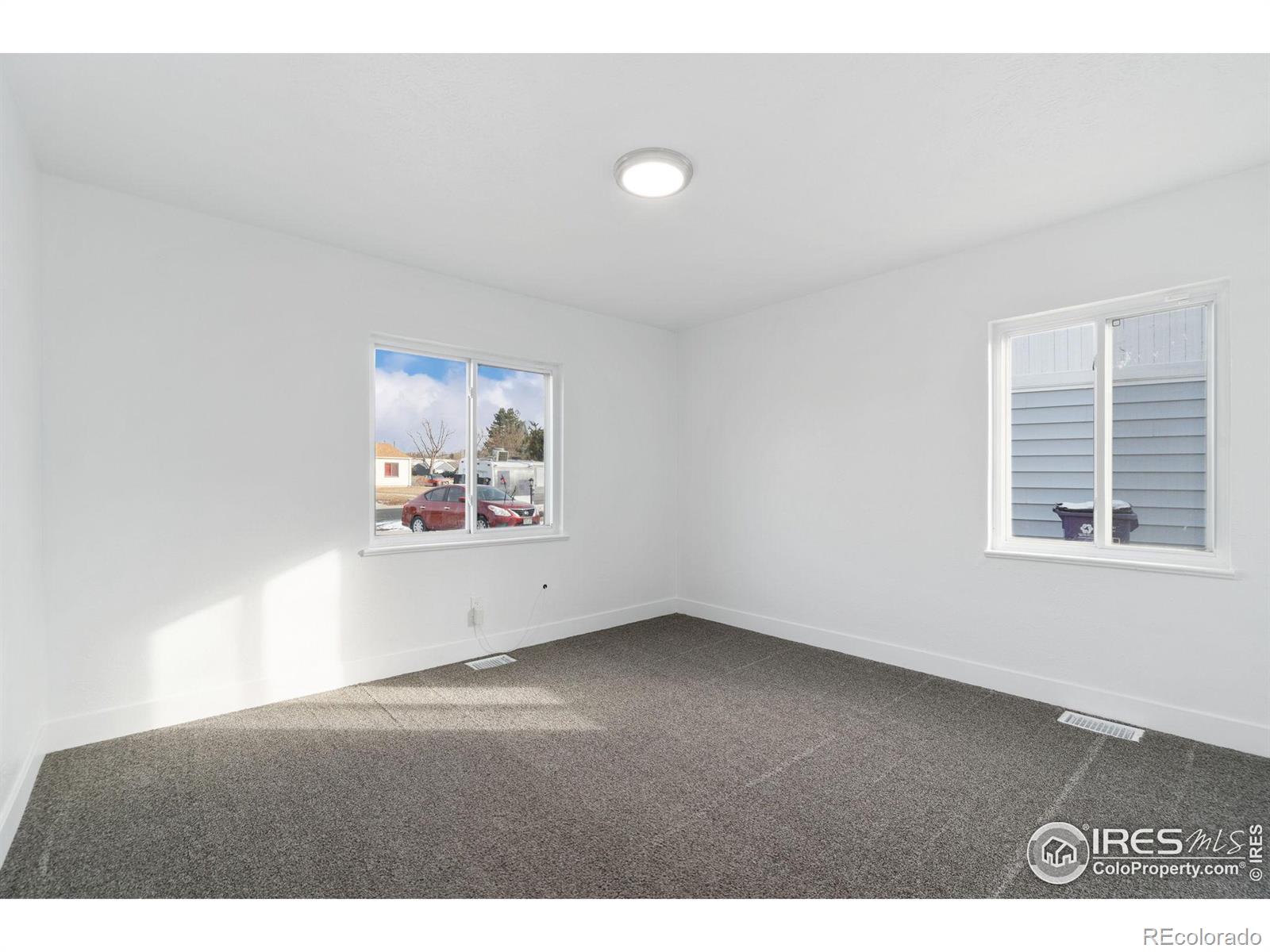 MLS Image #23 for 2749 s glencoe street,denver, Colorado