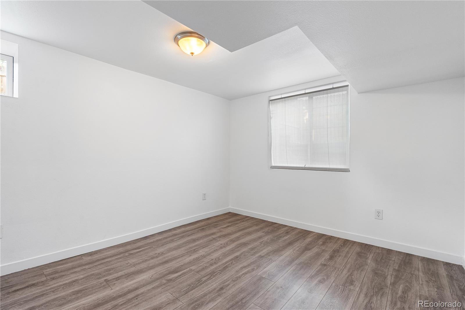 MLS Image #19 for 24 e 47th avenue,denver, Colorado