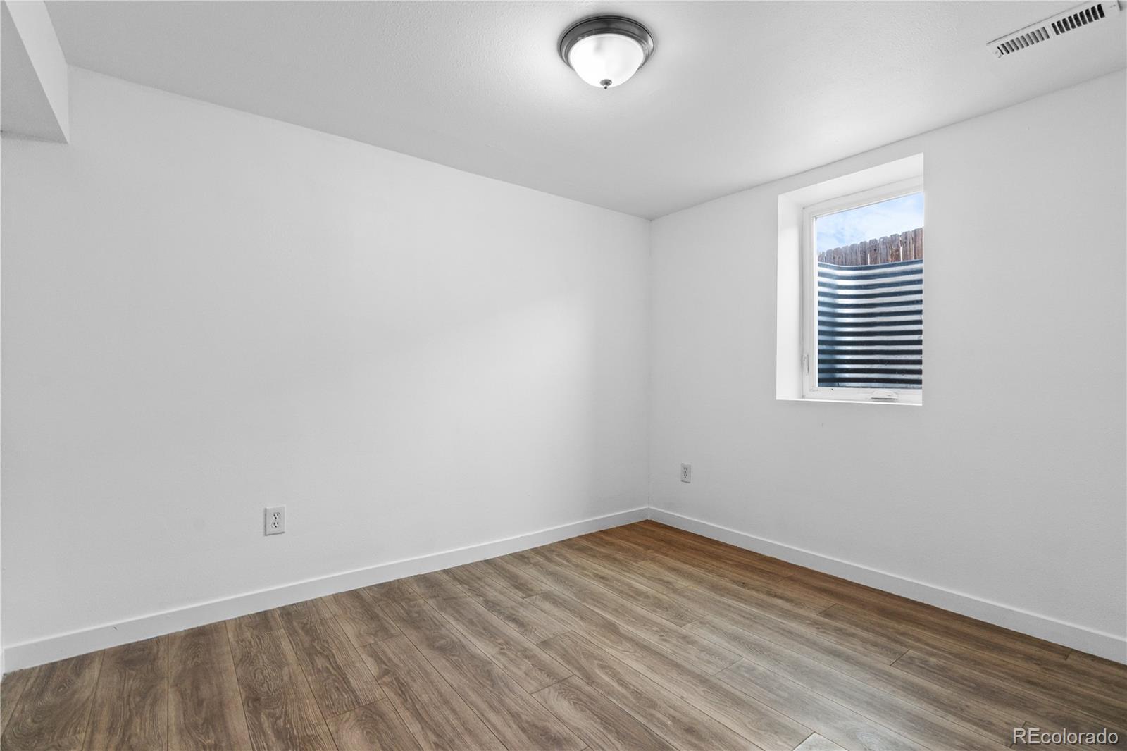 MLS Image #21 for 24 e 47th avenue,denver, Colorado