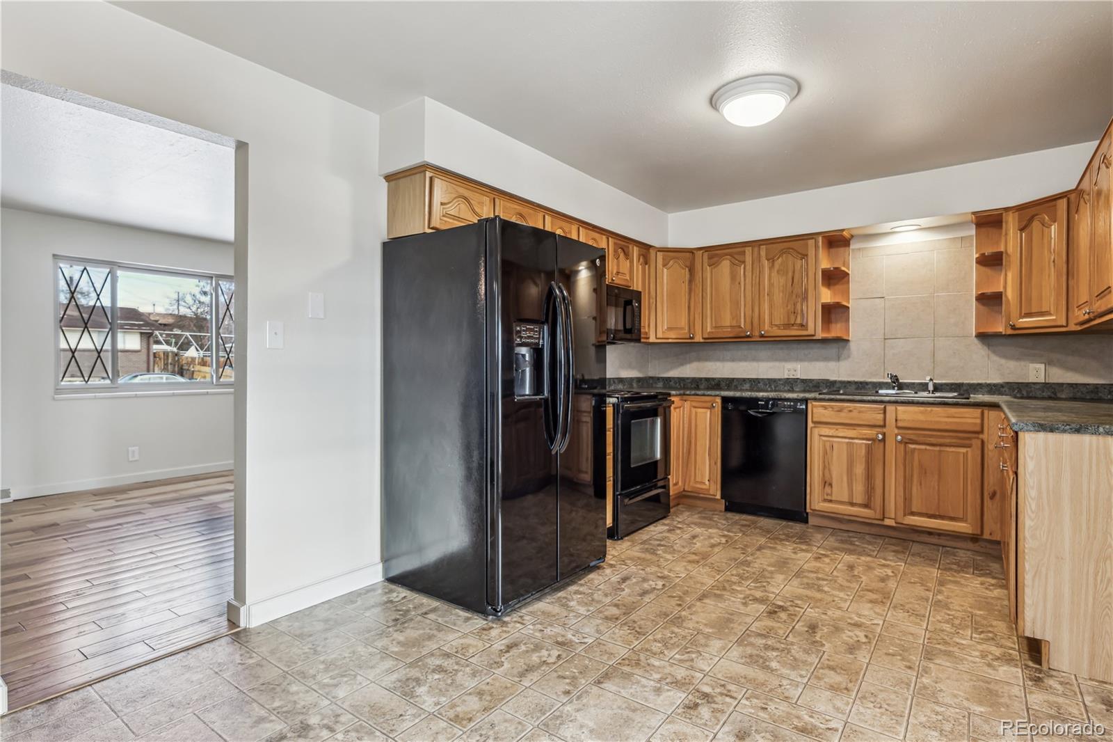 MLS Image #14 for 3520 w dill road,englewood, Colorado