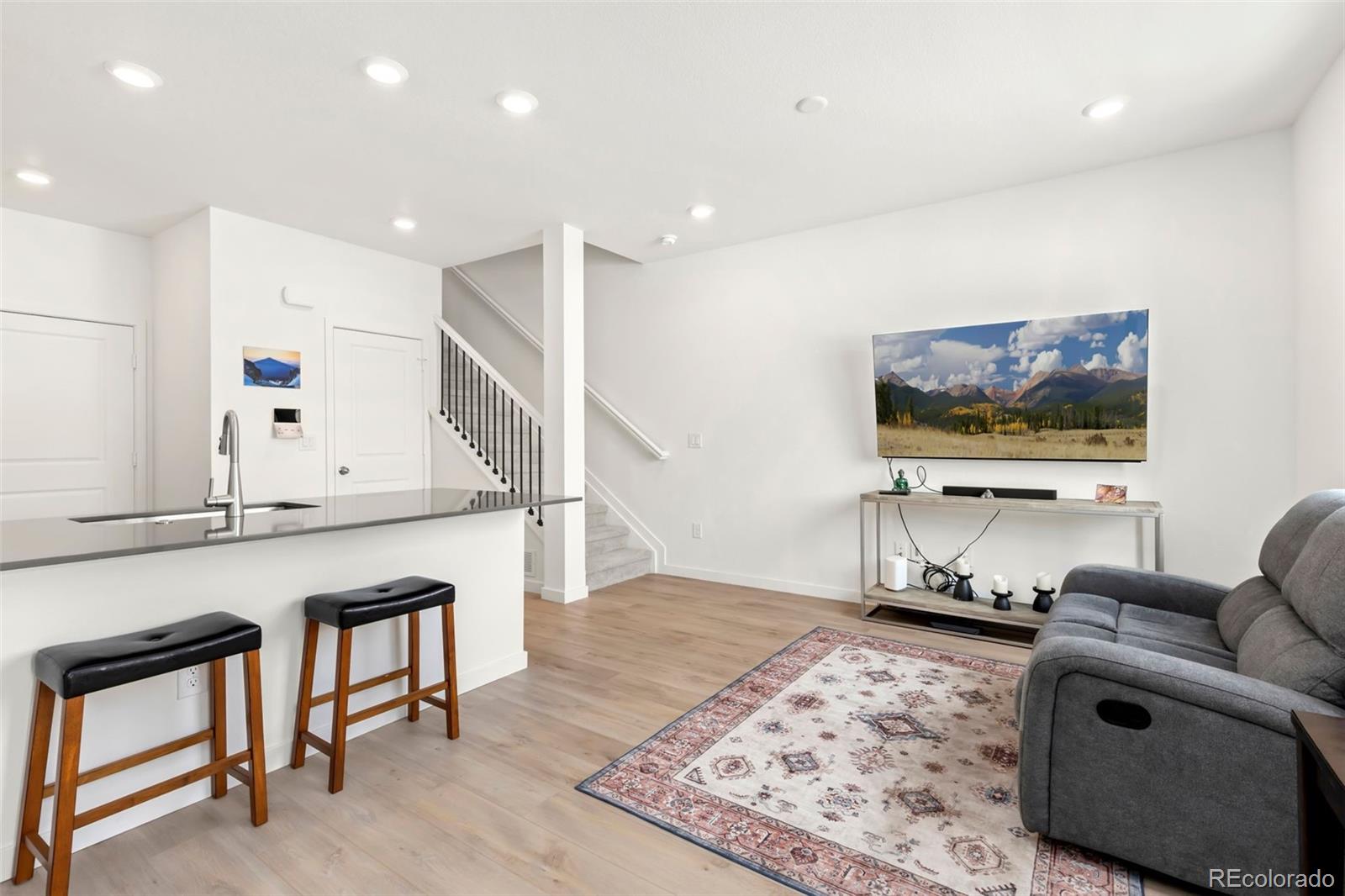 MLS Image #2 for 1524  sun way,lafayette, Colorado