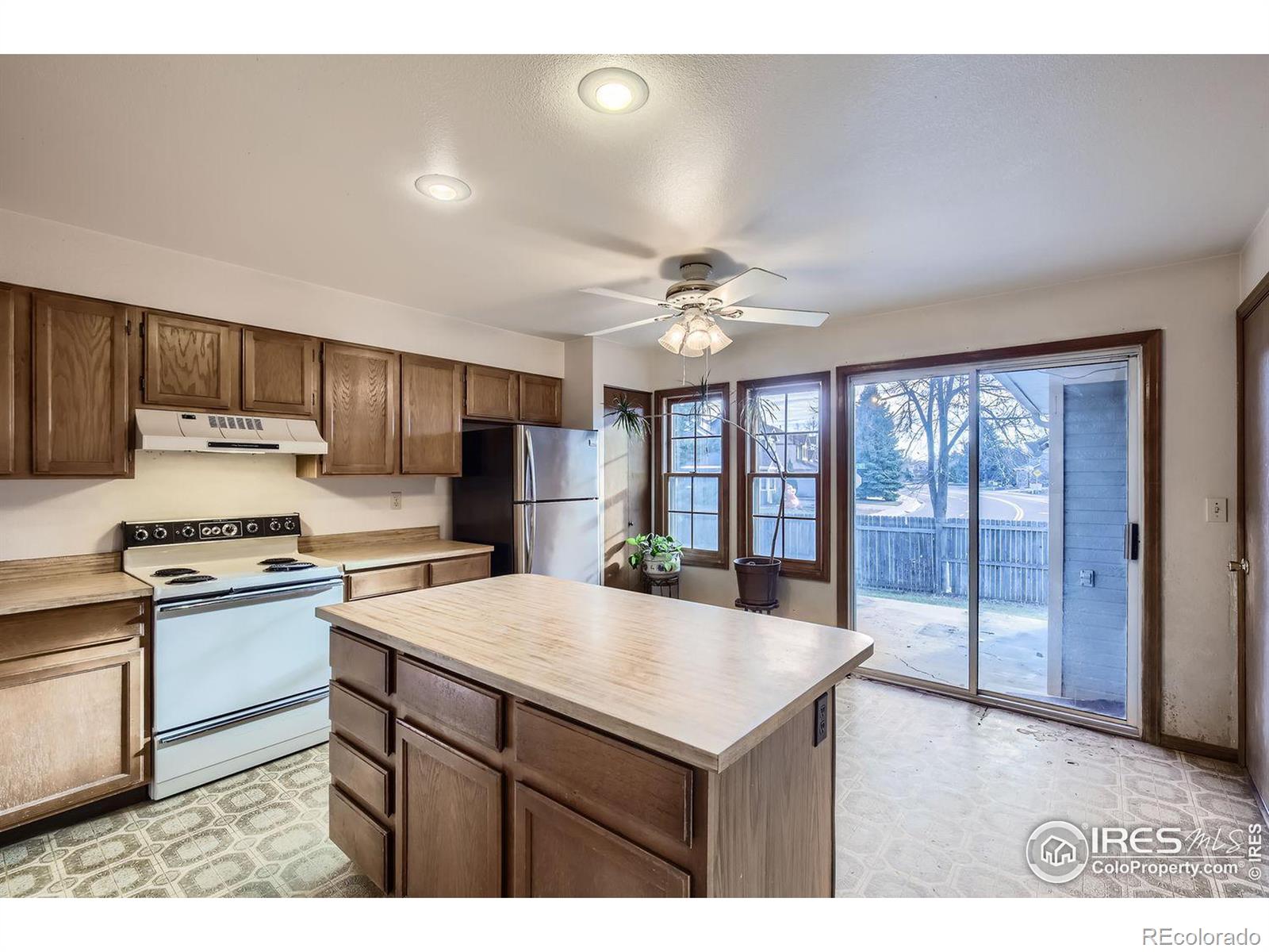 MLS Image #3 for 4142  snow ridge circle,fort collins, Colorado