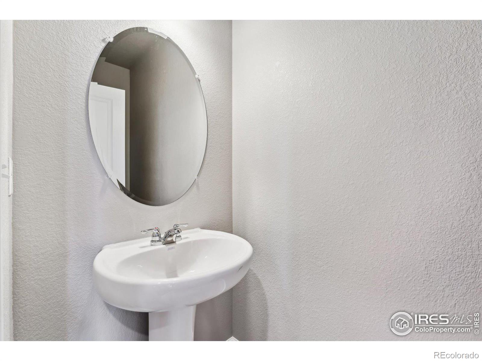 MLS Image #9 for 284  scaup lane,johnstown, Colorado