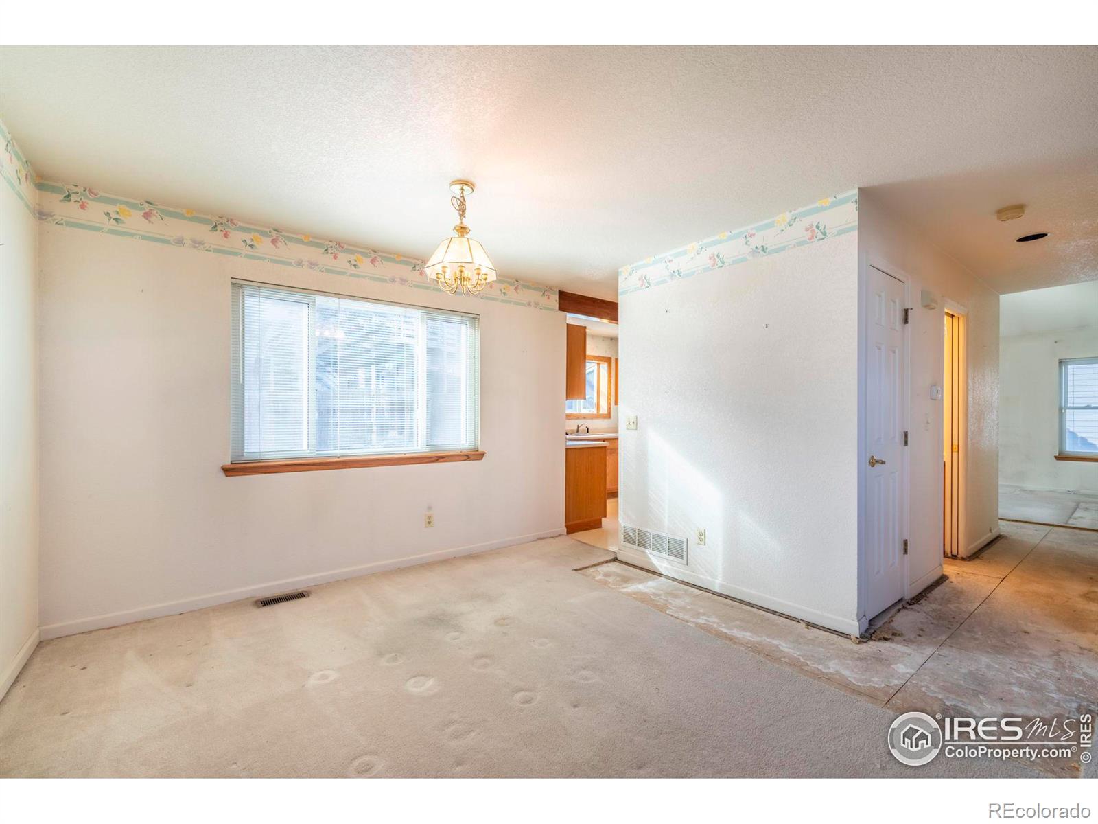 MLS Image #9 for 2358  dogwood circle,louisville, Colorado