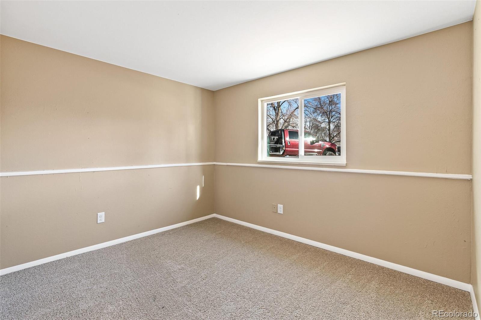 MLS Image #23 for 409 s uvalda circle,aurora, Colorado