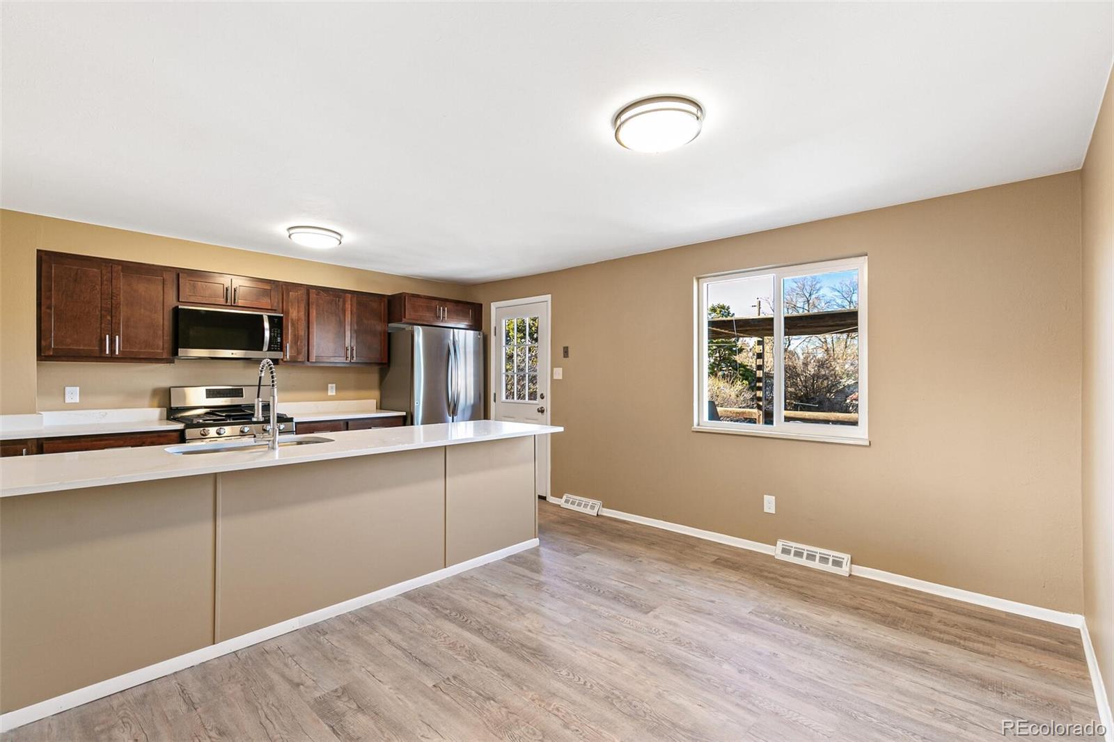 MLS Image #9 for 409 s uvalda circle,aurora, Colorado