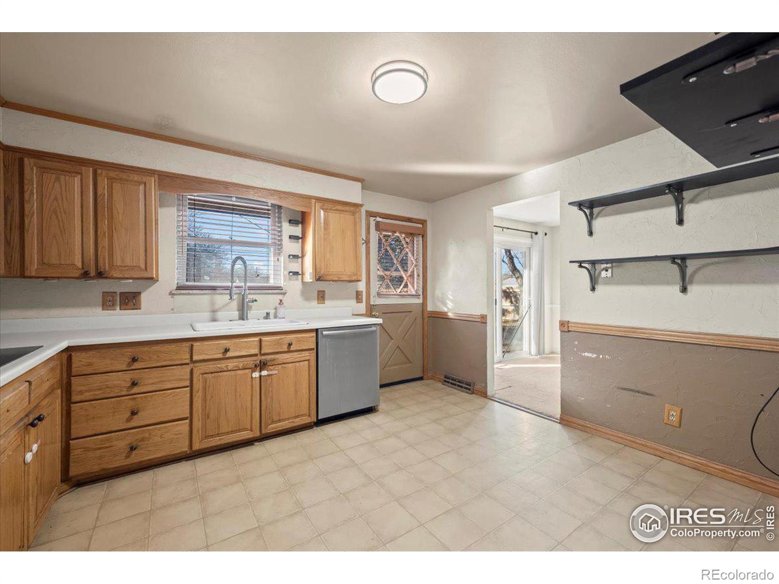 MLS Image #9 for 905  daphne street,broomfield, Colorado