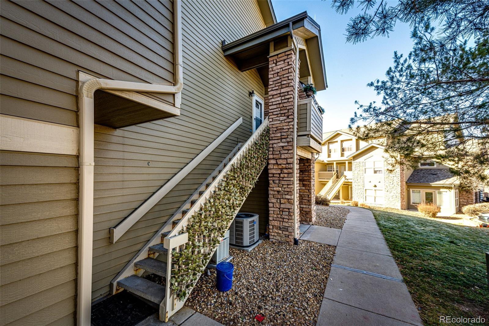 MLS Image #2 for 3233 s zeno court c,aurora, Colorado